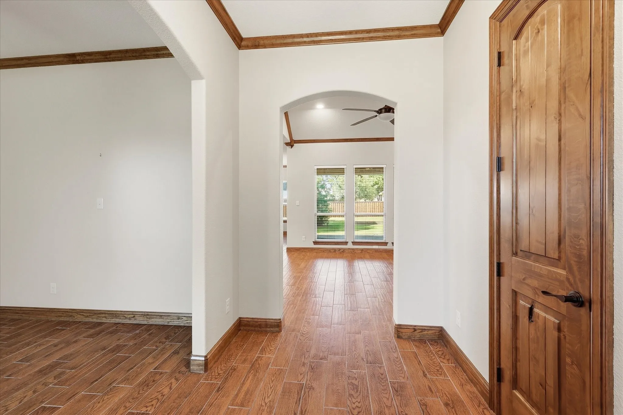 Single Family Residence For Sale in Denton County , 108 S Walnut Street, Roanoke, Texas 76262, 3 Bedroom, 2 Bathroom, 2 Garage spaces, 2,067 Sqft, built in 2015, Price $1,200,000, mls#21268688, Real Estate Agent in Roanoke, Homes For Sale in Denton county, Homes For Sale in Roanoke, Realtor in Roanoke Texas, Real Estate Brokerage Independent Realty Texas, Luminita Cordes Realtor