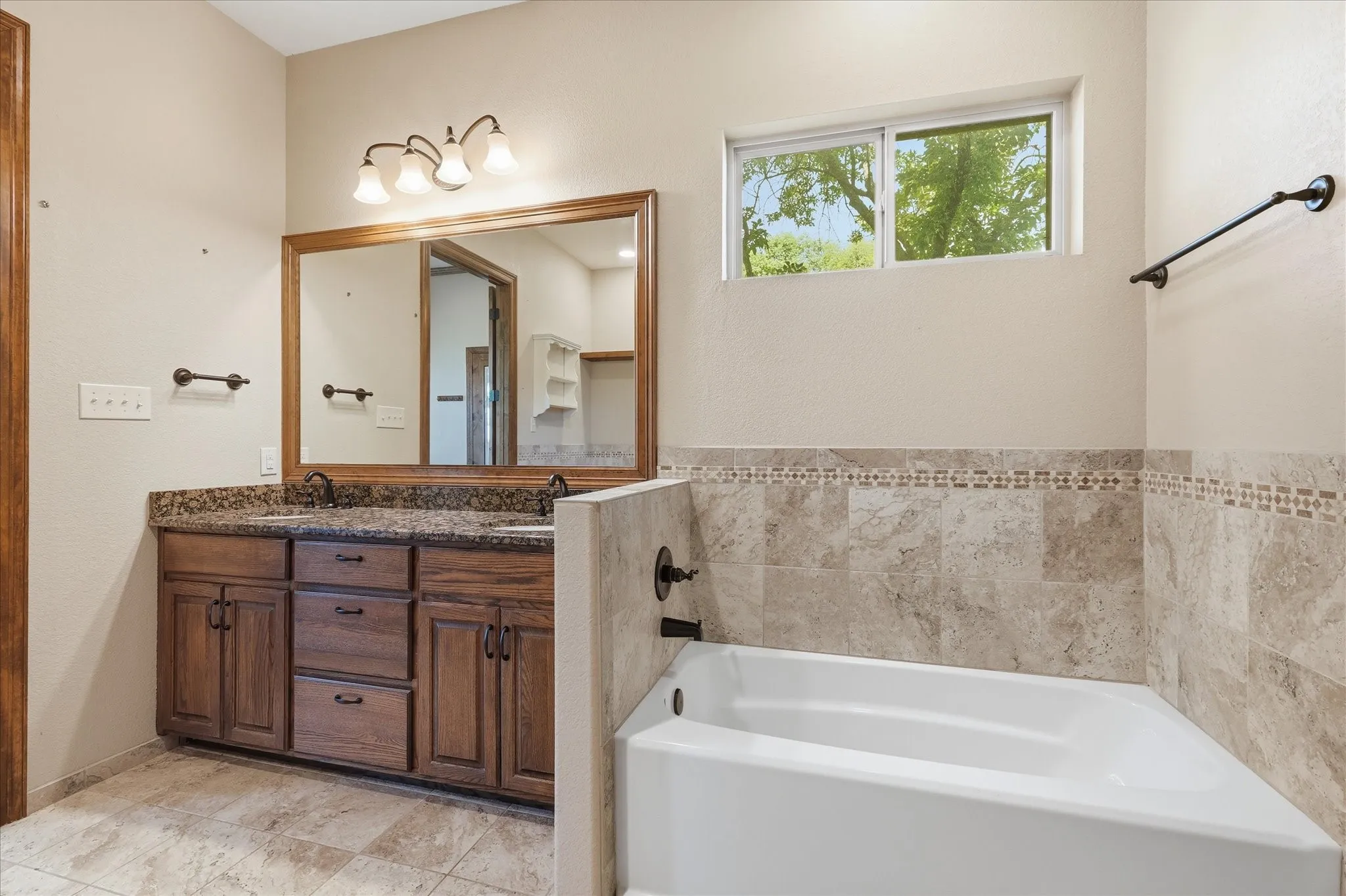 Single Family Residence For Sale in Denton County , 108 S Walnut Street, Roanoke, Texas 76262, 3 Bedroom, 2 Bathroom, 2 Garage spaces, 2,067 Sqft, built in 2015, Price $1,200,000, mls#21268688, Real Estate Agent in Roanoke, Homes For Sale in Denton county, Homes For Sale in Roanoke, Realtor in Roanoke Texas, Real Estate Brokerage Independent Realty Texas, Luminita Cordes Realtor