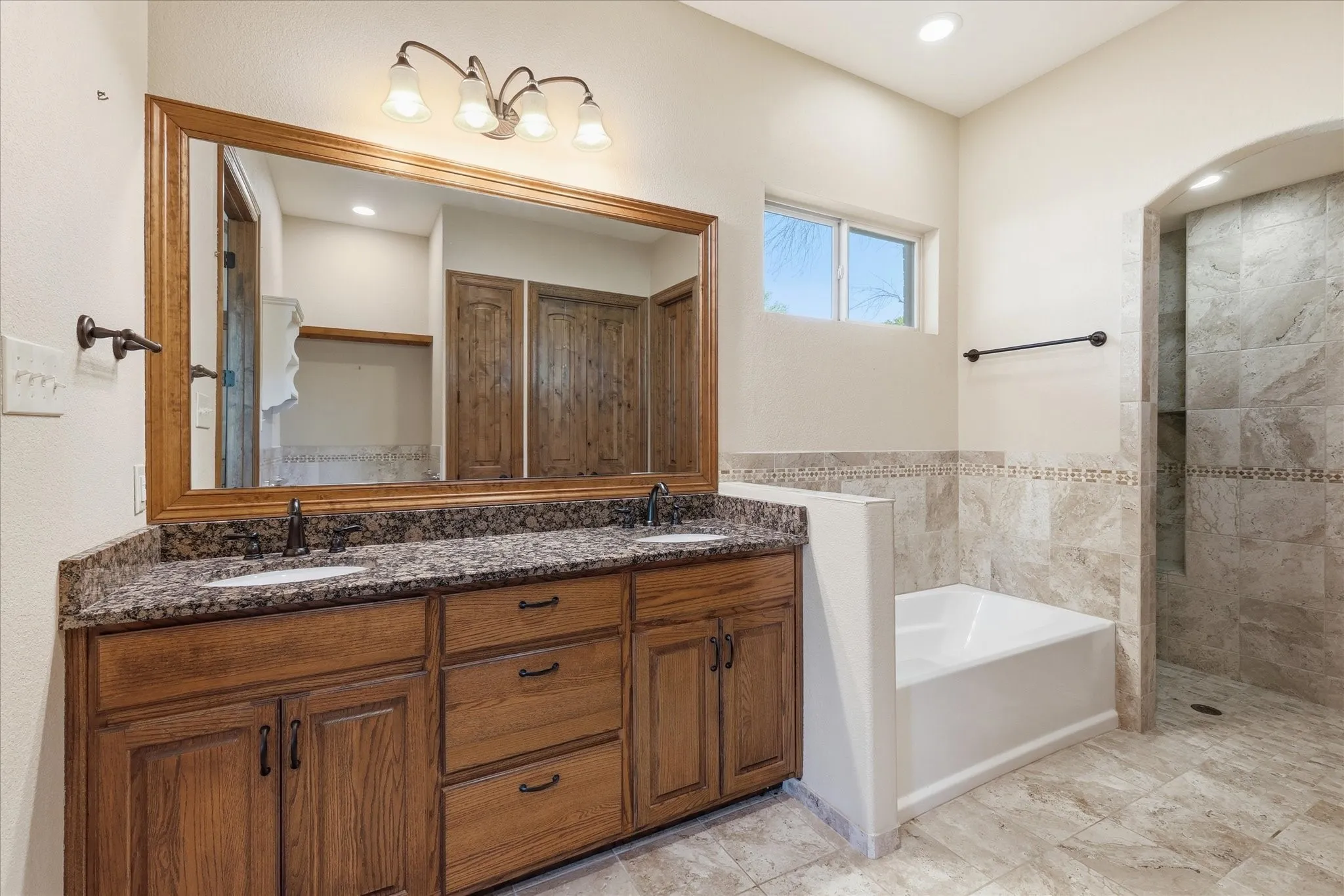 Single Family Residence For Sale in Denton County , 108 S Walnut Street, Roanoke, Texas 76262, 3 Bedroom, 2 Bathroom, 2 Garage spaces, 2,067 Sqft, built in 2015, Price $1,200,000, mls#21268688, Real Estate Agent in Roanoke, Homes For Sale in Denton county, Homes For Sale in Roanoke, Realtor in Roanoke Texas, Real Estate Brokerage Independent Realty Texas, Luminita Cordes Realtor