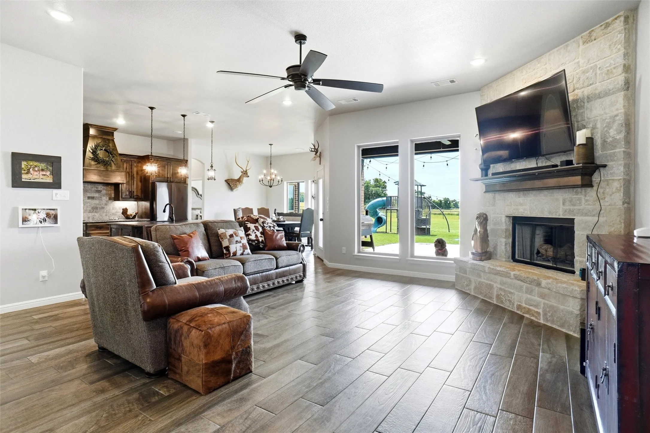 Single Family Residence For Sale in Parker County , 1027 Hope Court, Boyd, Texas 76023, 4 Bedroom, 2 Bathroom, 2 Garage spaces, 2,132 Sqft, built in 2020, mls#21268745, Real Estate Agent in Boyd, Homes For Sale in Parker county, Homes For Sale in Boyd, Realtor in Boyd Texas, Real Estate Brokerage Independent Realty Texas, Luminita Cordes Realtor
