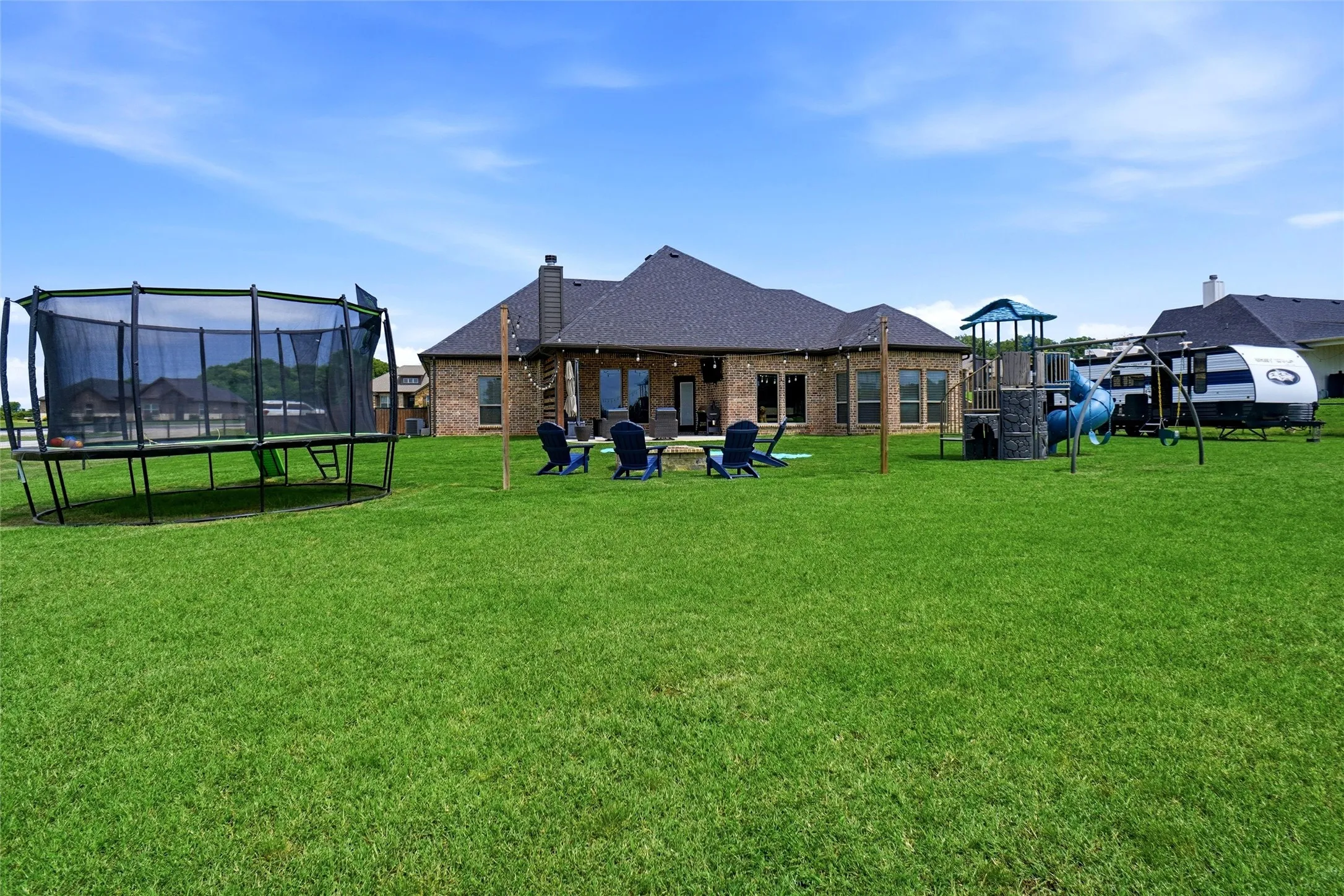 Single Family Residence For Sale in Parker County , 1027 Hope Court, Boyd, Texas 76023, 4 Bedroom, 2 Bathroom, 2 Garage spaces, 2,132 Sqft, built in 2020, mls#21268745, Real Estate Agent in Boyd, Homes For Sale in Parker county, Homes For Sale in Boyd, Realtor in Boyd Texas, Real Estate Brokerage Independent Realty Texas, Luminita Cordes Realtor