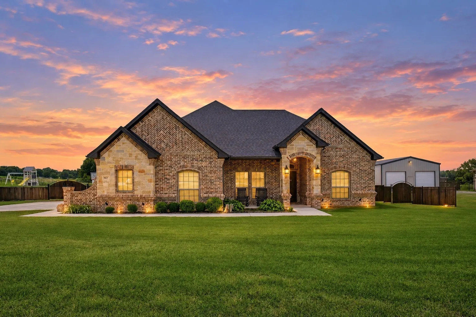 Single Family Residence For Sale in Parker County , 1027 Hope Court, Boyd, Texas 76023, 4 Bedroom, 2 Bathroom, 2 Garage spaces, 2,132 Sqft, built in 2020, mls#21268745, Real Estate Agent in Boyd, Homes For Sale in Parker county, Homes For Sale in Boyd, Realtor in Boyd Texas, Real Estate Brokerage Independent Realty Texas, Luminita Cordes Realtor
