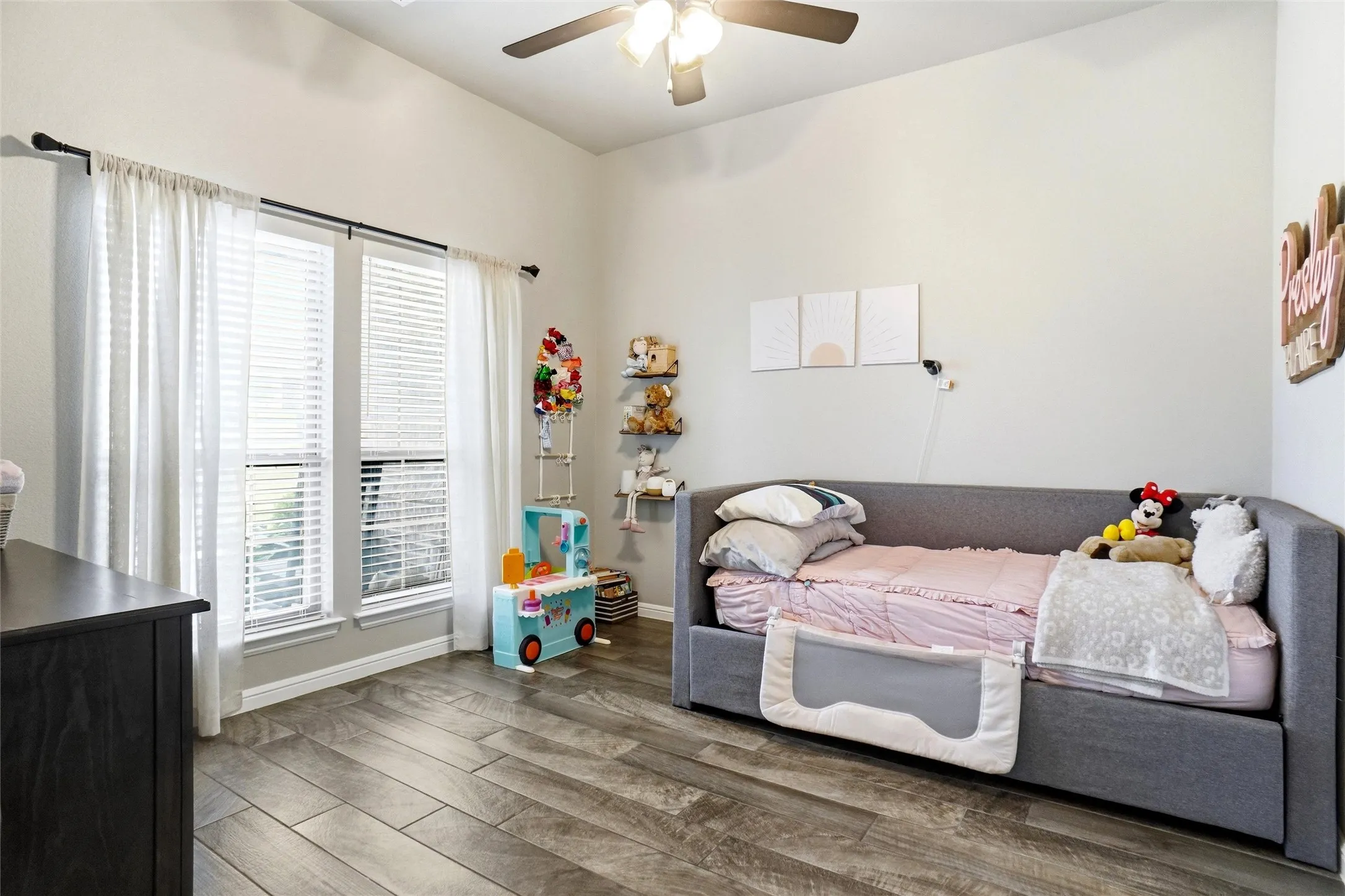 Single Family Residence For Sale in Parker County , 1027 Hope Court, Boyd, Texas 76023, 4 Bedroom, 2 Bathroom, 2 Garage spaces, 2,132 Sqft, built in 2020, mls#21268745, Real Estate Agent in Boyd, Homes For Sale in Parker county, Homes For Sale in Boyd, Realtor in Boyd Texas, Real Estate Brokerage Independent Realty Texas, Luminita Cordes Realtor