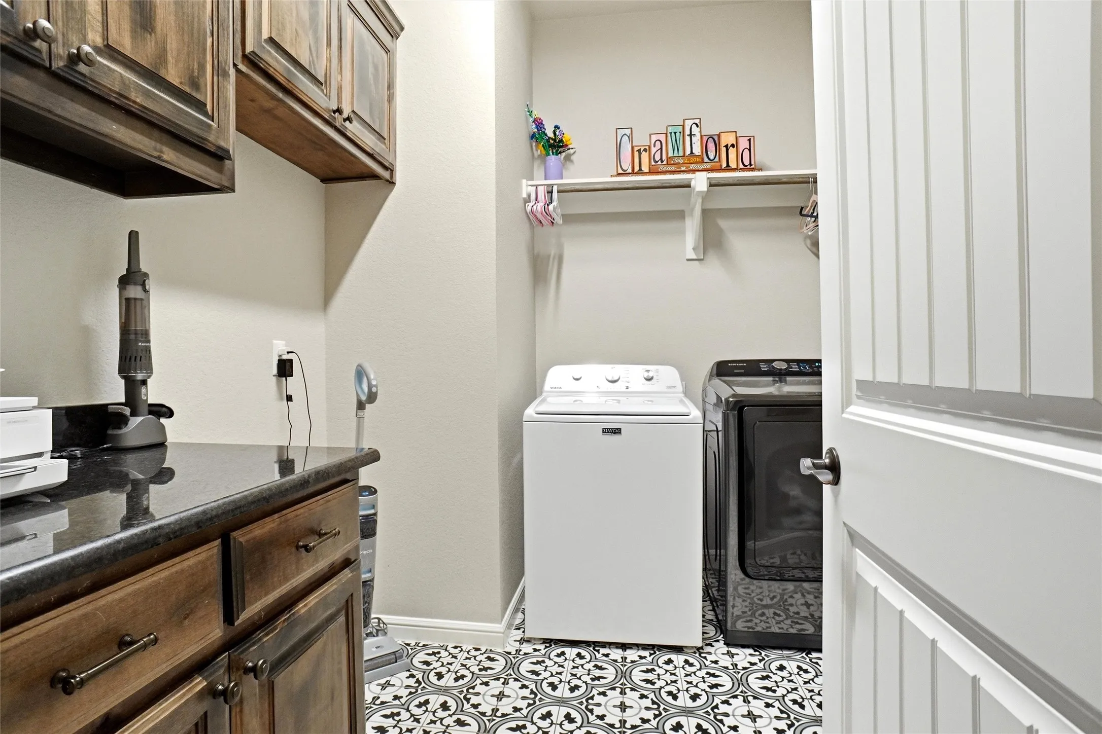 Single Family Residence For Sale in Parker County , 1027 Hope Court, Boyd, Texas 76023, 4 Bedroom, 2 Bathroom, 2 Garage spaces, 2,132 Sqft, built in 2020, mls#21268745, Real Estate Agent in Boyd, Homes For Sale in Parker county, Homes For Sale in Boyd, Realtor in Boyd Texas, Real Estate Brokerage Independent Realty Texas, Luminita Cordes Realtor