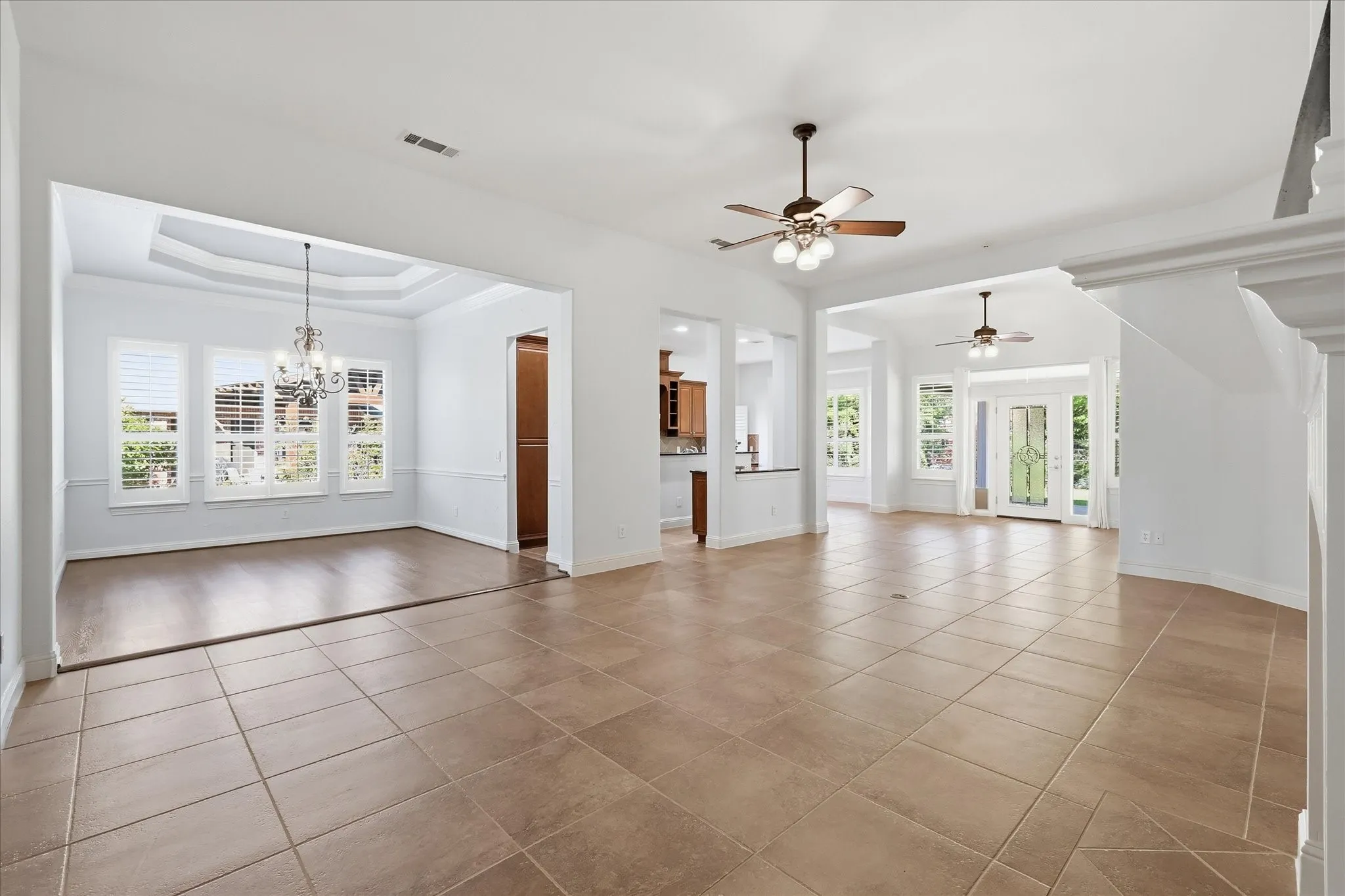 Single Family Residence For Sale in Denton County , 7045 Lake Mead Court, Frisco, Texas 75036, 3 Bedroom, 3 Bathroom, 2 Garage spaces, 3,010 Sqft, built in 2007, mls#21266417, Real Estate Agent in Frisco, Homes For Sale in Denton county, Homes For Sale in Frisco, Realtor in Frisco Texas, Real Estate Brokerage Independent Realty Texas, Luminita Cordes Realtor
