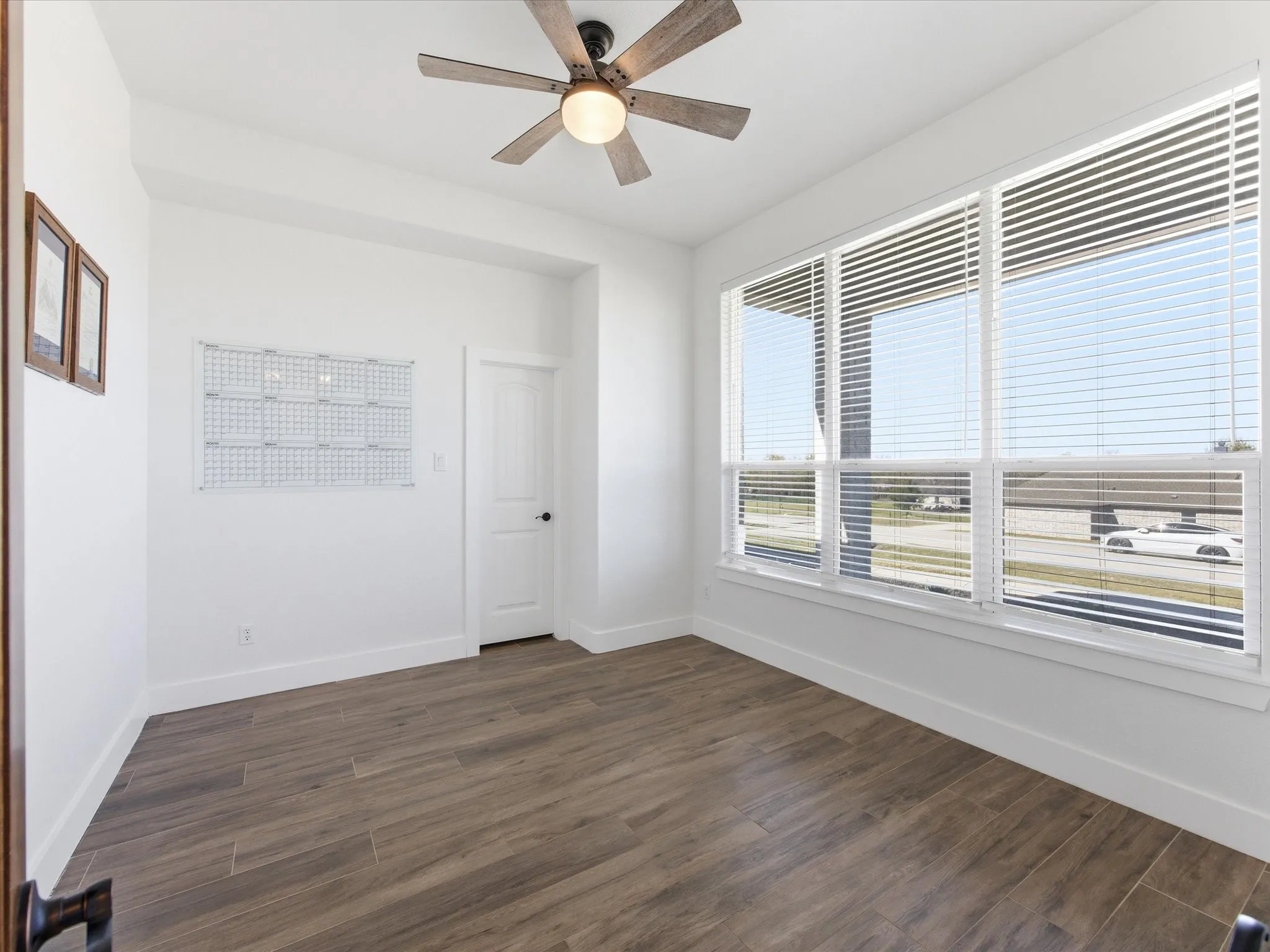 Single Family Residence For Sale in Parker County , 356 Scenic Wood Drive, Reno, Texas 76020, 4 Bedroom, 2 Bathroom, 2 Garage spaces, 2,150 Sqft, built in 2020, mls#21271003, Real Estate Agent in Reno, Homes For Sale in Parker county, Homes For Sale in Reno, Realtor in Reno Texas, Real Estate Brokerage Independent Realty Texas, Luminita Cordes Realtor