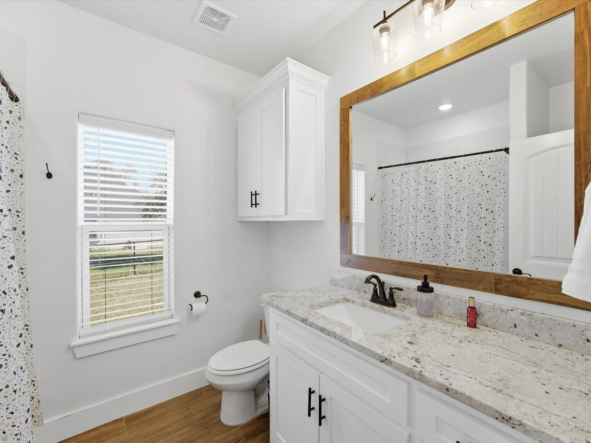 Single Family Residence For Sale in Parker County , 356 Scenic Wood Drive, Reno, Texas 76020, 4 Bedroom, 2 Bathroom, 2 Garage spaces, 2,150 Sqft, built in 2020, mls#21271003, Real Estate Agent in Reno, Homes For Sale in Parker county, Homes For Sale in Reno, Realtor in Reno Texas, Real Estate Brokerage Independent Realty Texas, Luminita Cordes Realtor