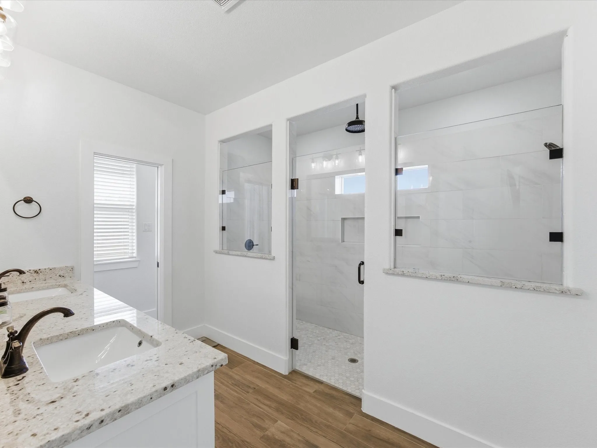 Single Family Residence For Sale in Parker County , 356 Scenic Wood Drive, Reno, Texas 76020, 4 Bedroom, 2 Bathroom, 2 Garage spaces, 2,150 Sqft, built in 2020, mls#21271003, Real Estate Agent in Reno, Homes For Sale in Parker county, Homes For Sale in Reno, Realtor in Reno Texas, Real Estate Brokerage Independent Realty Texas, Luminita Cordes Realtor