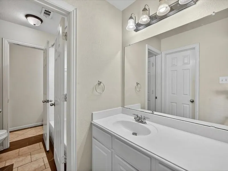 Single Family Residence For Rent in Denton County , 11068 Downbrook Drive, Frisco, Texas 75033, 4 Bedroom, 3 Bathroom, 2 Garage spaces, 2,529 Sqft, built in 2004, mls#21271061, Real Estate Agent in Frisco, Homes For Rent in Denton county, Homes For Rent in Frisco, Realtor in Frisco Texas, Real Estate Brokerage Independent Realty Texas, Luminita Cordes Realtor