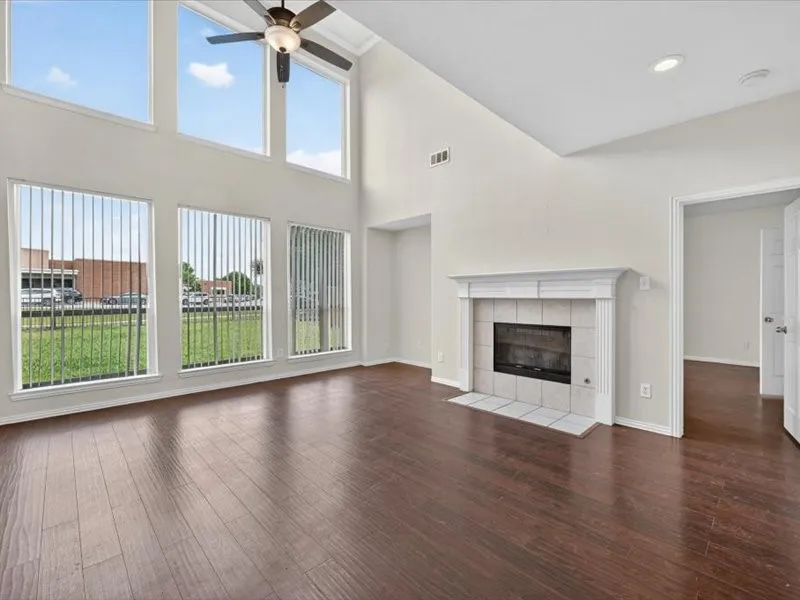 Single Family Residence For Rent in Denton County , 11068 Downbrook Drive, Frisco, Texas 75033, 4 Bedroom, 3 Bathroom, 2 Garage spaces, 2,529 Sqft, built in 2004, mls#21271061, Real Estate Agent in Frisco, Homes For Rent in Denton county, Homes For Rent in Frisco, Realtor in Frisco Texas, Real Estate Brokerage Independent Realty Texas, Luminita Cordes Realtor