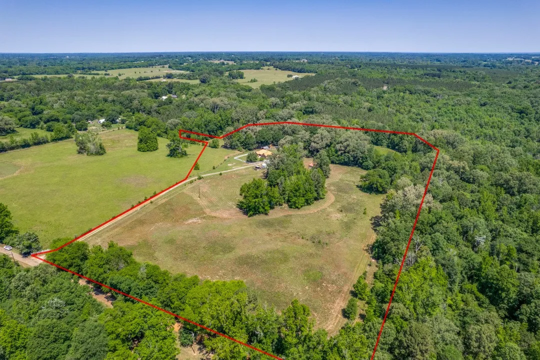Approximate property line