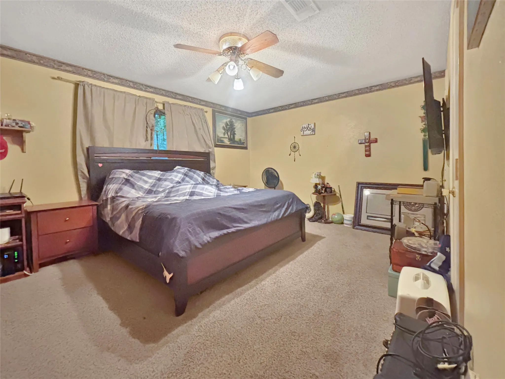 Single Family Residence For Sale in Denton County , 2816 N Haven Drive, Corinth, Texas 76210, 3 Bedroom, 2 Bathroom, 2 Garage spaces, 1,526 Sqft, built in 1979, mls#21268053, Real Estate Agent in Corinth, Homes For Sale in Denton county, Homes For Sale in Corinth, Realtor in Corinth Texas, Real Estate Brokerage Independent Realty Texas, Luminita Cordes Realtor