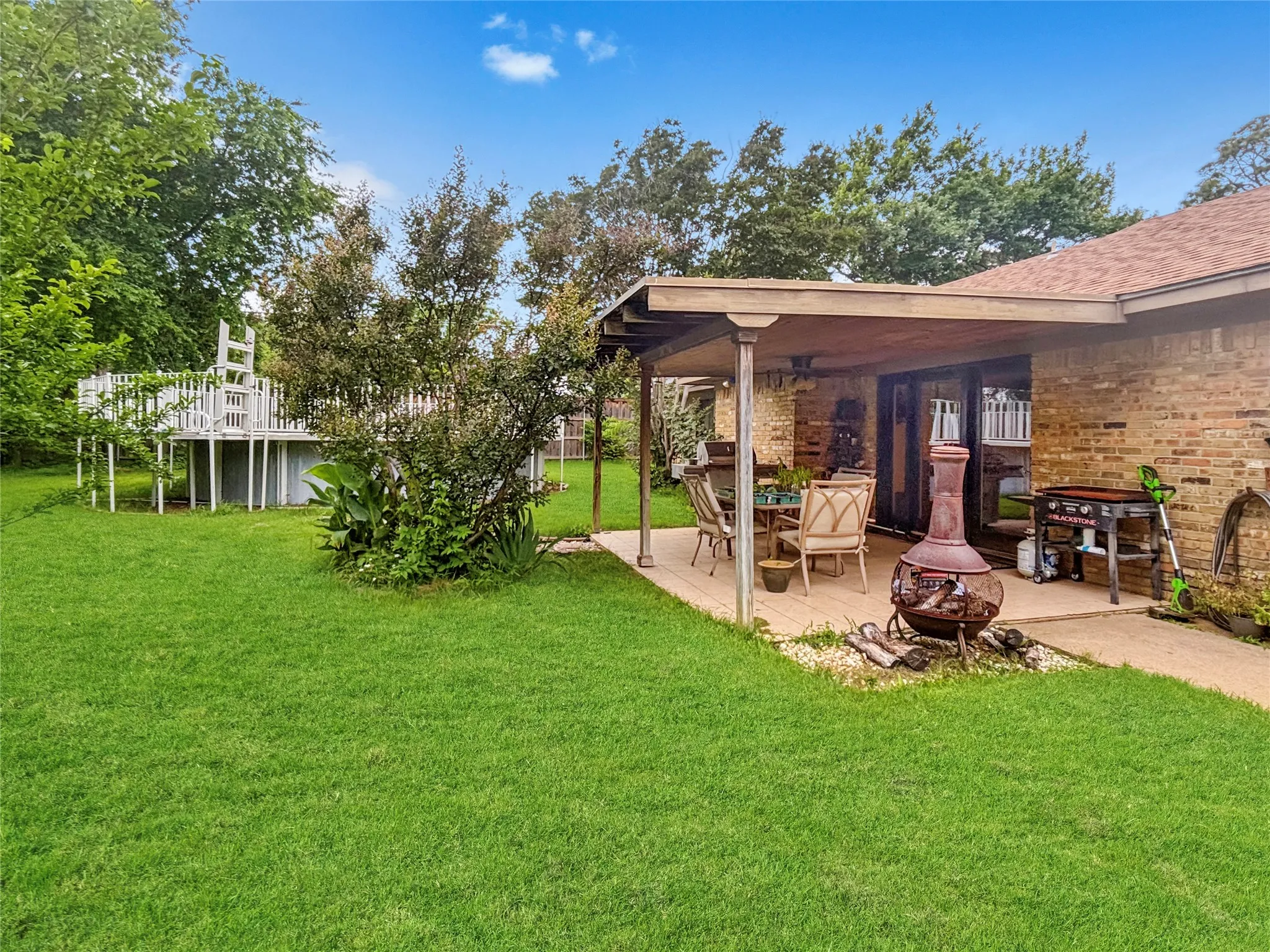 Single Family Residence For Sale in Denton County , 2816 N Haven Drive, Corinth, Texas 76210, 3 Bedroom, 2 Bathroom, 2 Garage spaces, 1,526 Sqft, built in 1979, mls#21268053, Real Estate Agent in Corinth, Homes For Sale in Denton county, Homes For Sale in Corinth, Realtor in Corinth Texas, Real Estate Brokerage Independent Realty Texas, Luminita Cordes Realtor