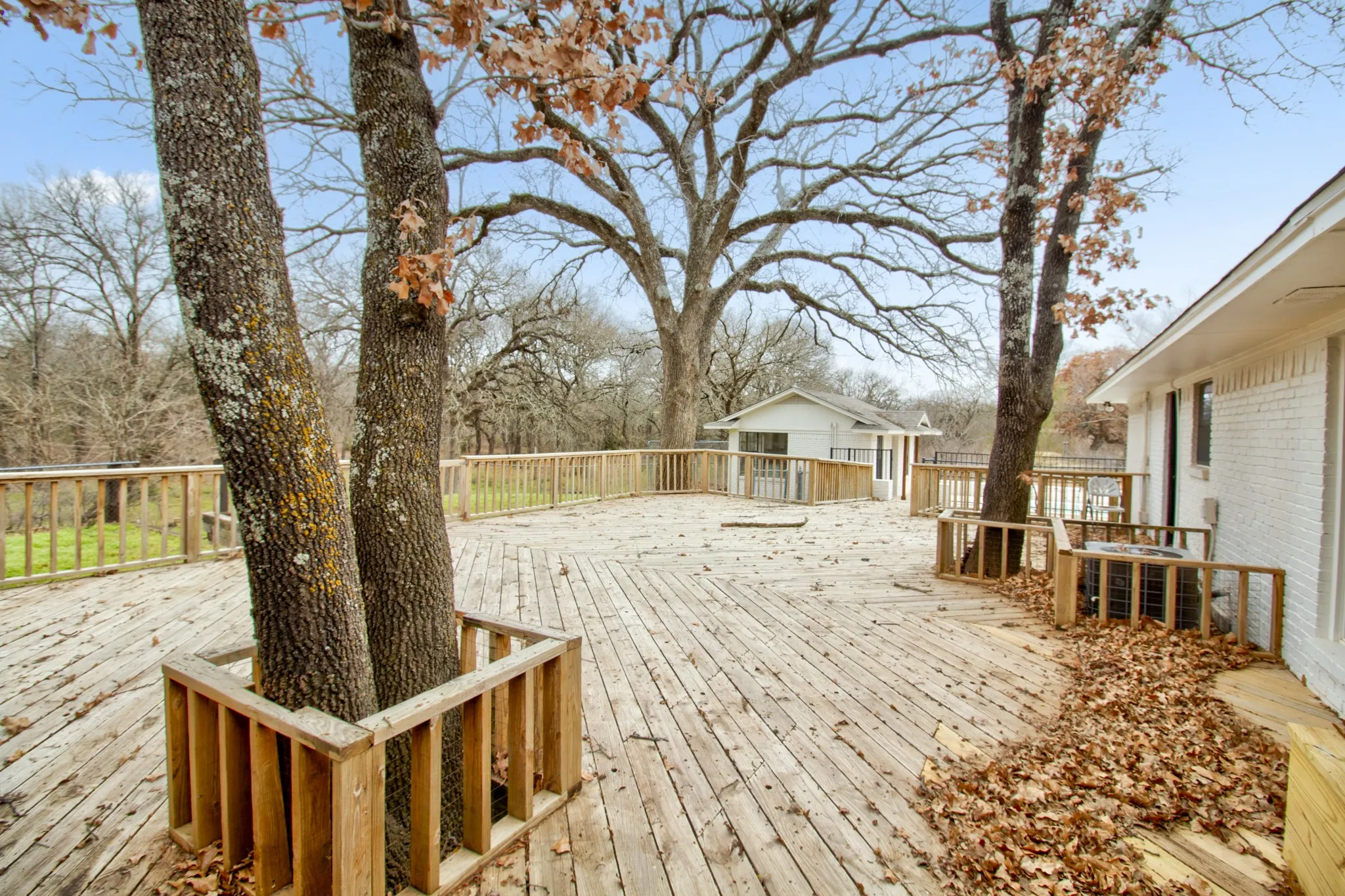 Enjoy this beautiful deck, with several different direct accesses from inside the home.