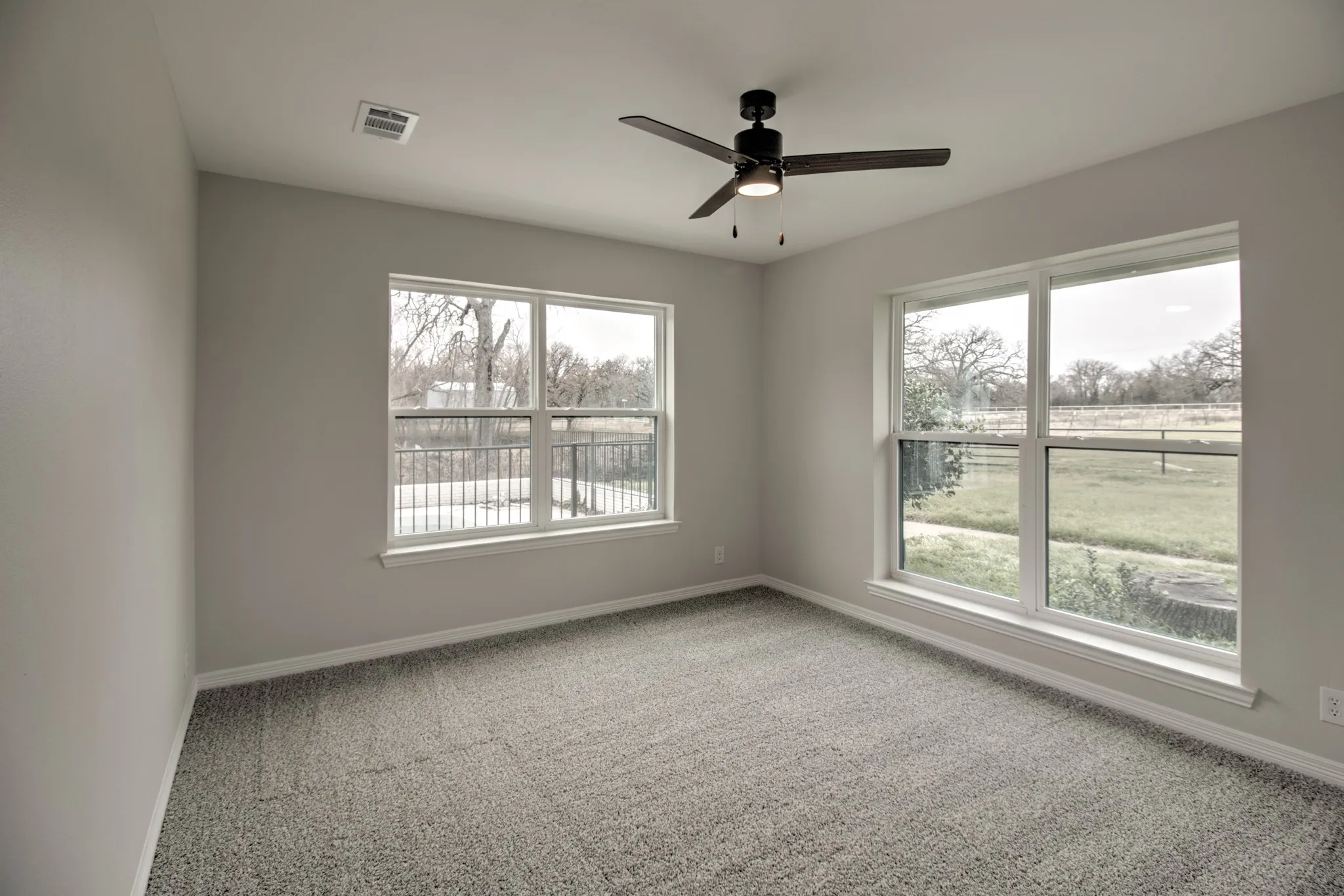 Single Family Residence For Sale in Denton County , 3700 Moseley Road, Cross Roads, Texas 76227, 4 Bedroom, 3 Bathroom, 3 Garage spaces, 3,664 Sqft, built in 1981, mls#21266373, Real Estate Agent in Cross Roads, Homes For Sale in Denton county, Homes For Sale in Cross Roads, Realtor in Cross Roads Texas, Real Estate Brokerage Independent Realty Texas, Luminita Cordes Realtor