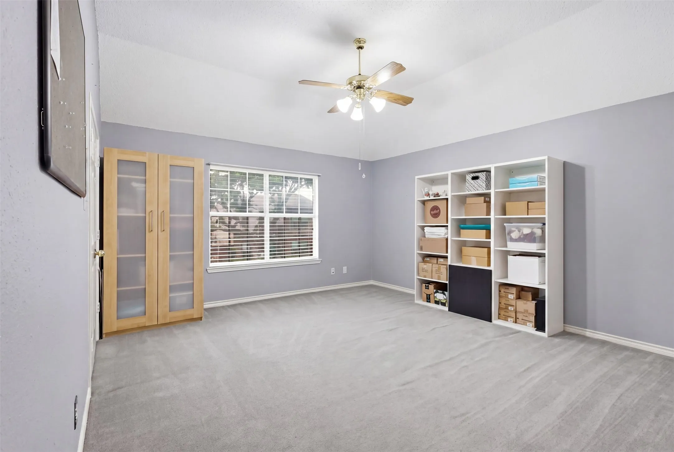 Single Family Residence For Sale in Denton County , 1436 Susan Lane, Carrollton, Texas 75007, 4 Bedroom, 4 Bathroom, 2 Garage spaces, 4,052 Sqft, built in 1990, mls#21271104, Real Estate Agent in Carrollton, Homes For Sale in Denton county, Homes For Sale in Carrollton, Realtor in Carrollton Texas, Real Estate Brokerage Independent Realty Texas, Luminita Cordes Realtor
