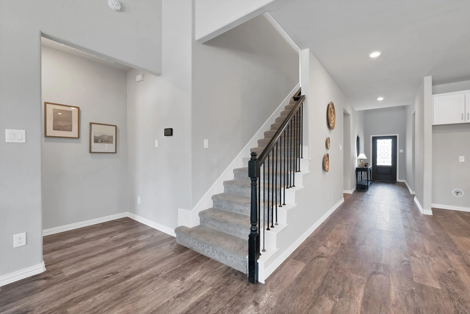 Single Family Residence For Sale in Tarrant County , 10620 Muckleshoot Street, Fort Worth, Texas 76179, 5 Bedroom, 3 Bathroom, 2 Garage spaces, 3,061 Sqft, built in 2021, mls#21270243, Real Estate Agent in Fort Worth, Homes For Sale in Tarrant county, Homes For Sale in Fort Worth, Realtor in Fort Worth Texas, Real Estate Brokerage Independent Realty Texas, Luminita Cordes Realtor