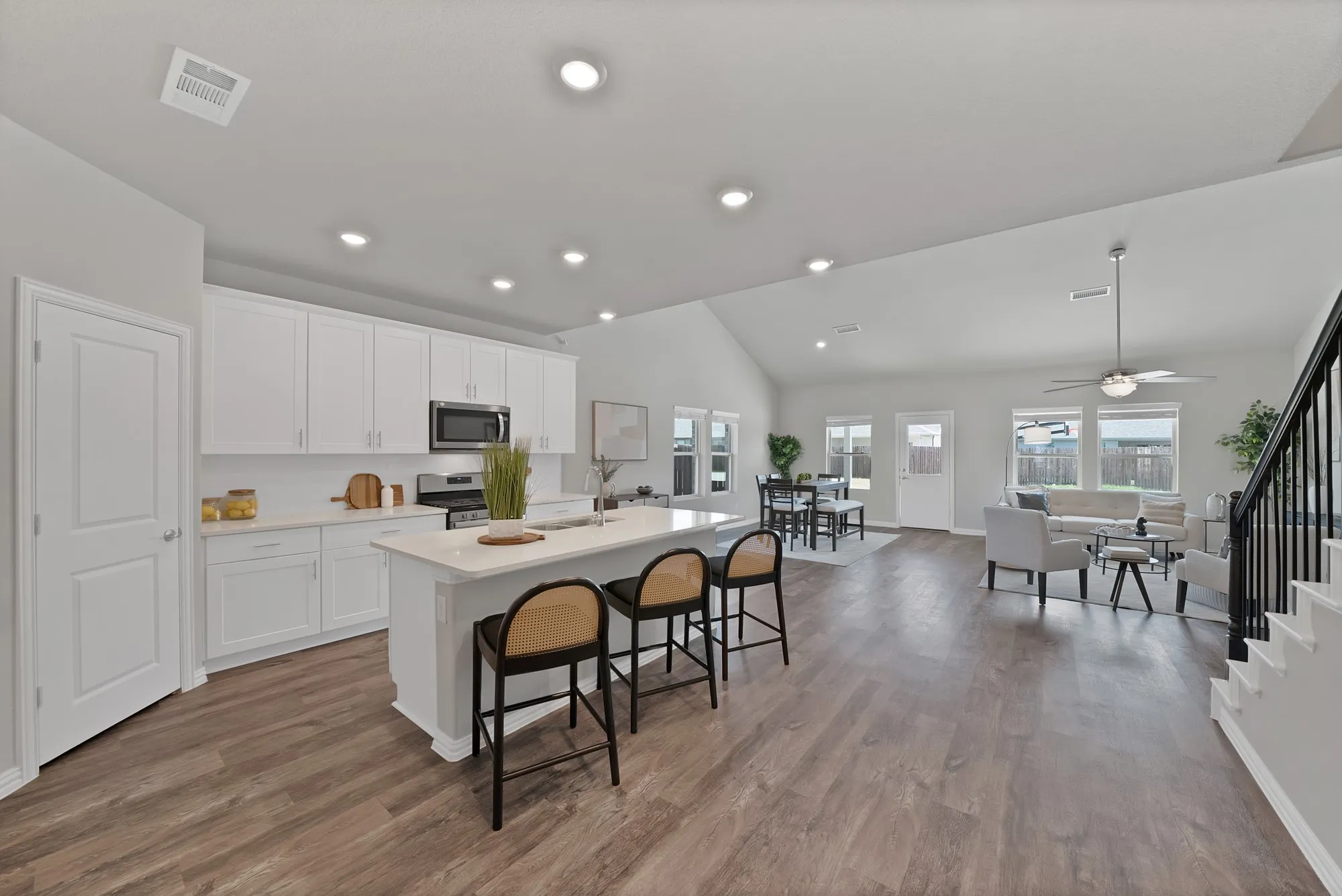 Single Family Residence For Sale in Tarrant County , 10620 Muckleshoot Street, Fort Worth, Texas 76179, 5 Bedroom, 3 Bathroom, 2 Garage spaces, 3,061 Sqft, built in 2021, mls#21270243, Real Estate Agent in Fort Worth, Homes For Sale in Tarrant county, Homes For Sale in Fort Worth, Realtor in Fort Worth Texas, Real Estate Brokerage Independent Realty Texas, Luminita Cordes Realtor