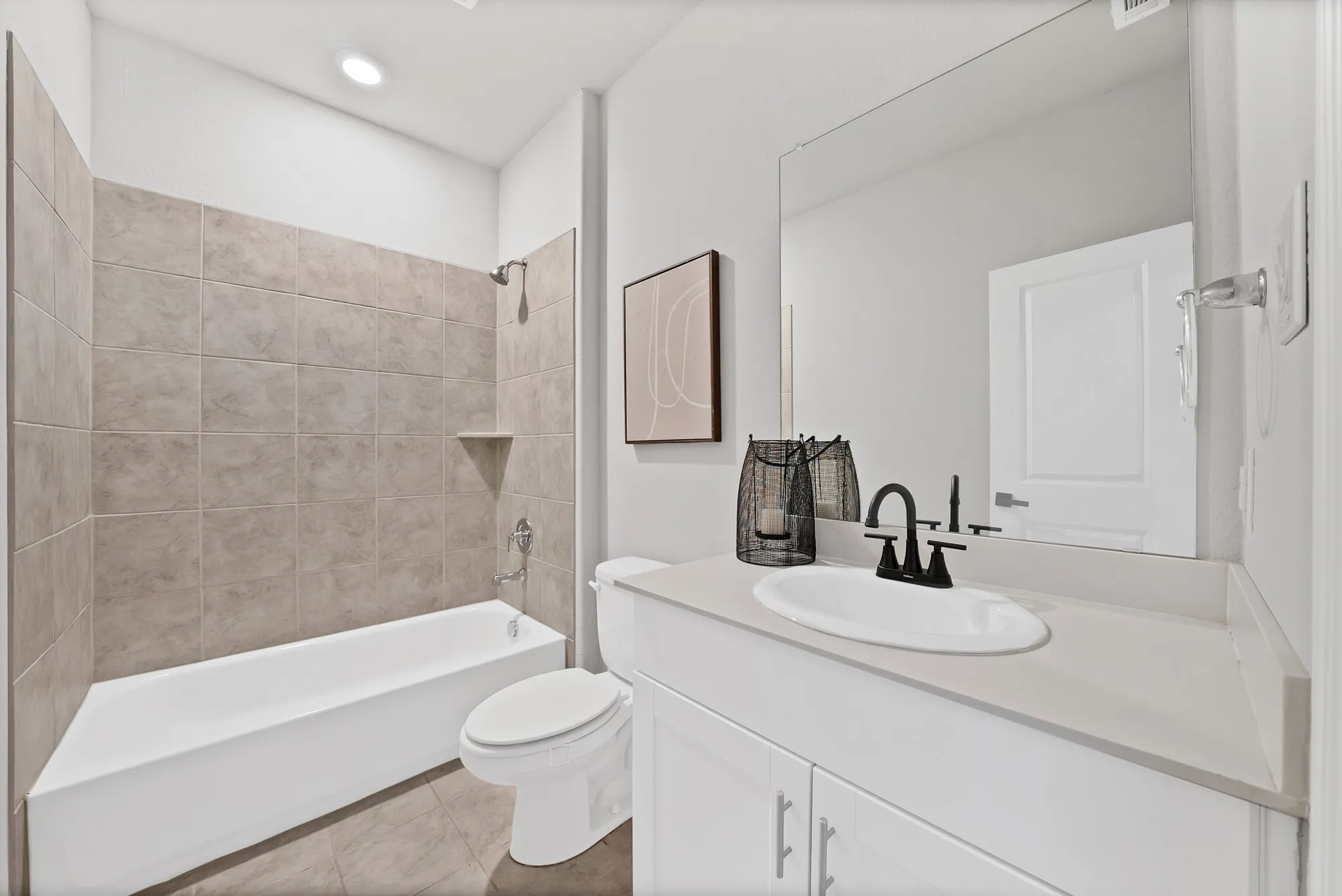 Single Family Residence For Sale in Tarrant County , 10620 Muckleshoot Street, Fort Worth, Texas 76179, 5 Bedroom, 3 Bathroom, 2 Garage spaces, 3,061 Sqft, built in 2021, mls#21270243, Real Estate Agent in Fort Worth, Homes For Sale in Tarrant county, Homes For Sale in Fort Worth, Realtor in Fort Worth Texas, Real Estate Brokerage Independent Realty Texas, Luminita Cordes Realtor