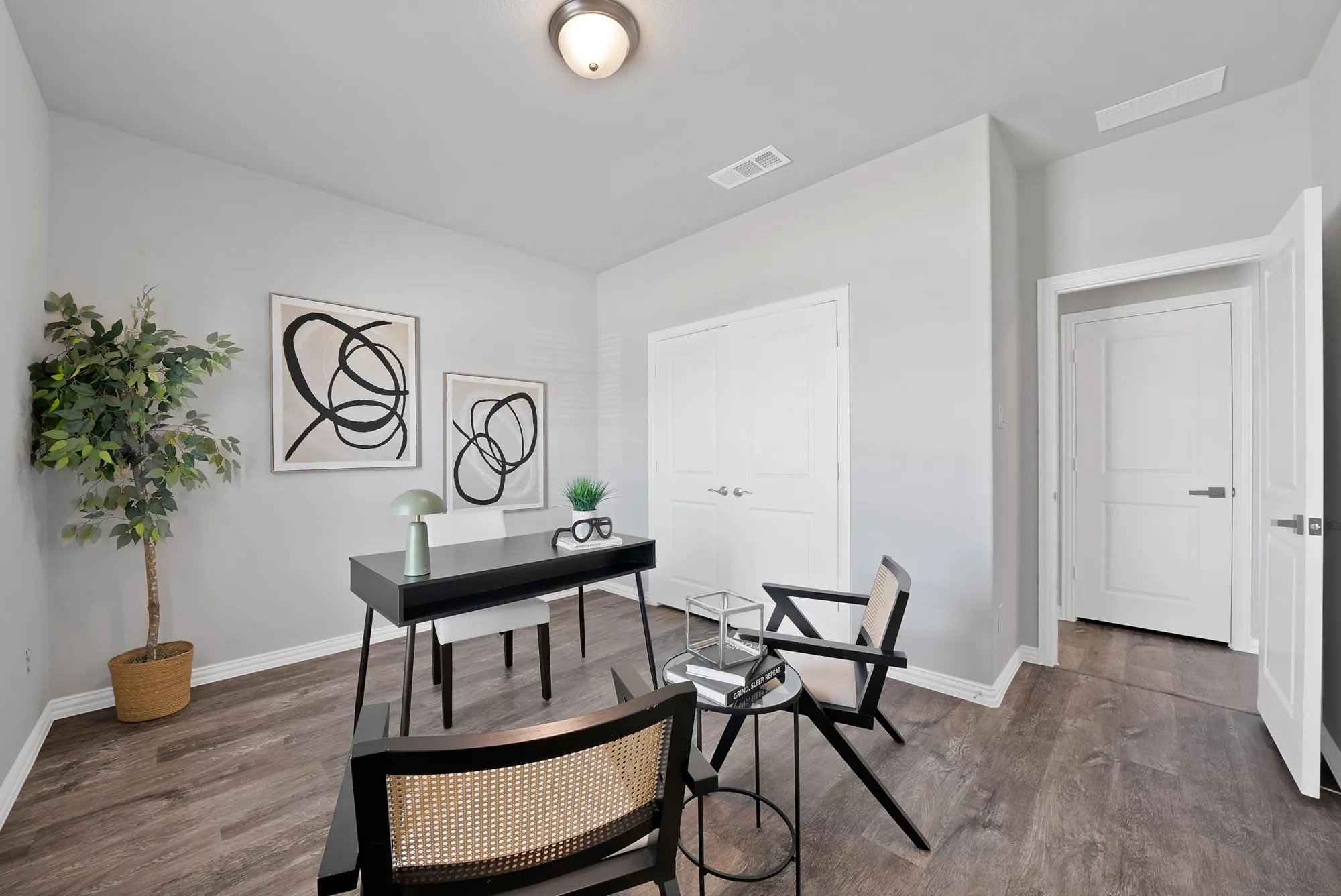 Single Family Residence For Sale in Tarrant County , 10620 Muckleshoot Street, Fort Worth, Texas 76179, 5 Bedroom, 3 Bathroom, 2 Garage spaces, 3,061 Sqft, built in 2021, mls#21270243, Real Estate Agent in Fort Worth, Homes For Sale in Tarrant county, Homes For Sale in Fort Worth, Realtor in Fort Worth Texas, Real Estate Brokerage Independent Realty Texas, Luminita Cordes Realtor