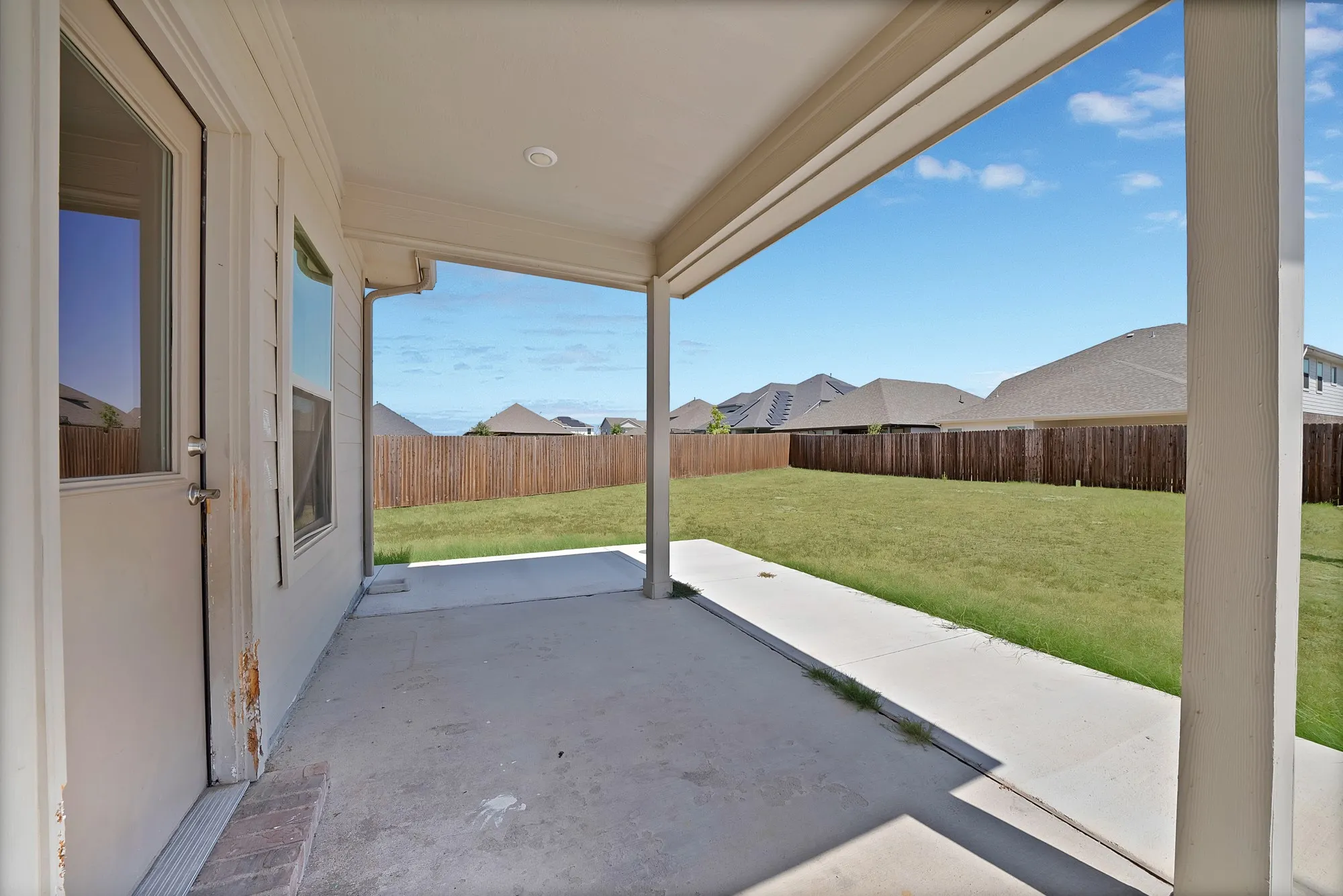 Single Family Residence For Sale in Tarrant County , 10620 Muckleshoot Street, Fort Worth, Texas 76179, 5 Bedroom, 3 Bathroom, 2 Garage spaces, 3,061 Sqft, built in 2021, mls#21270243, Real Estate Agent in Fort Worth, Homes For Sale in Tarrant county, Homes For Sale in Fort Worth, Realtor in Fort Worth Texas, Real Estate Brokerage Independent Realty Texas, Luminita Cordes Realtor
