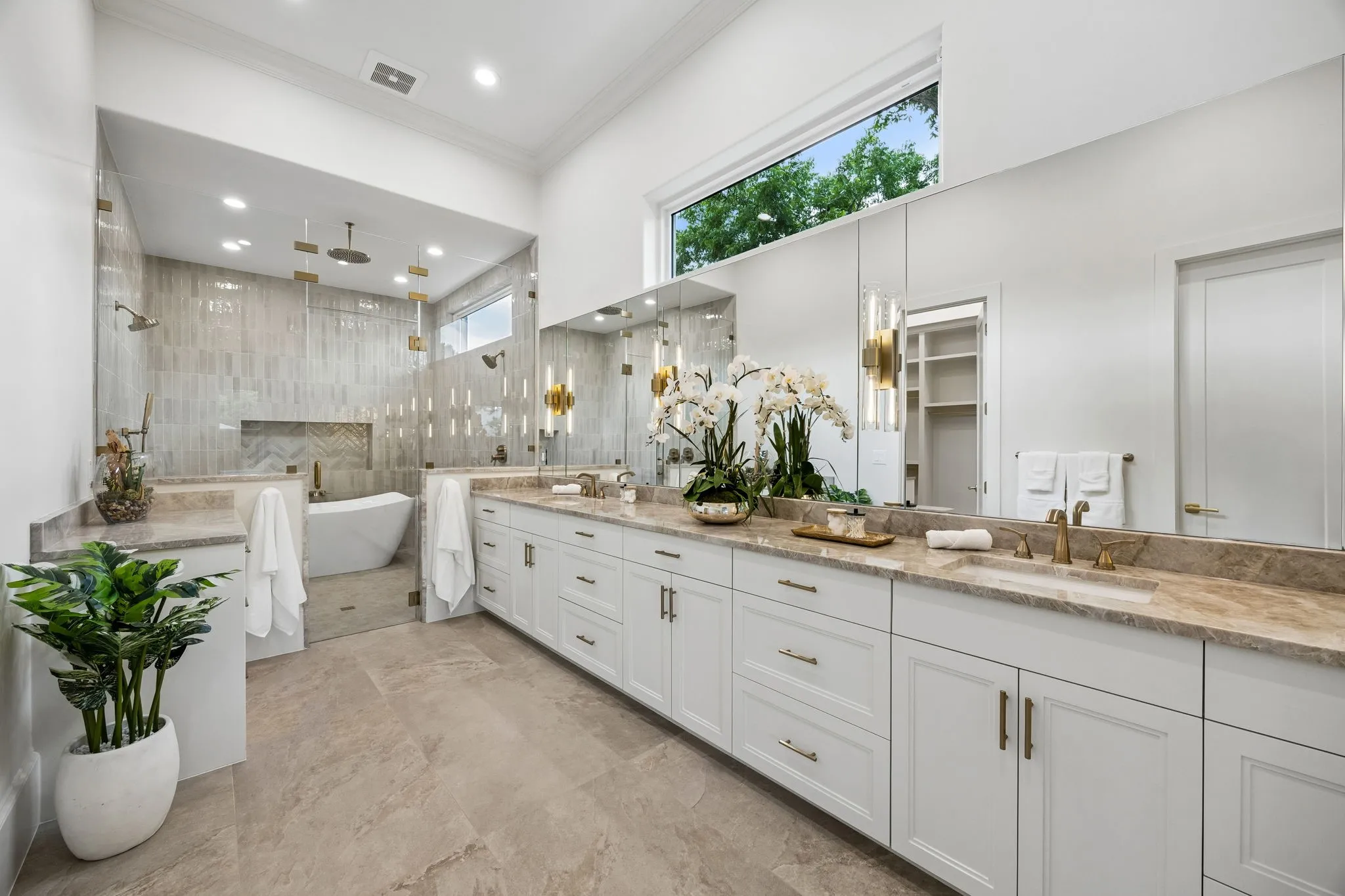 Single Family Residence For Sale in Dallas County , 9939 Ontario Lane, Dallas, Texas 75220, 4 Bedroom, 5 Bathroom, 3 Garage spaces, 5,116 Sqft, built in 2026, mls#21268528, Real Estate Agent in Dallas, Homes For Sale in Dallas county, Homes For Sale in Dallas, Realtor in Dallas Texas, Real Estate Brokerage Independent Realty Texas, Luminita Cordes Realtor