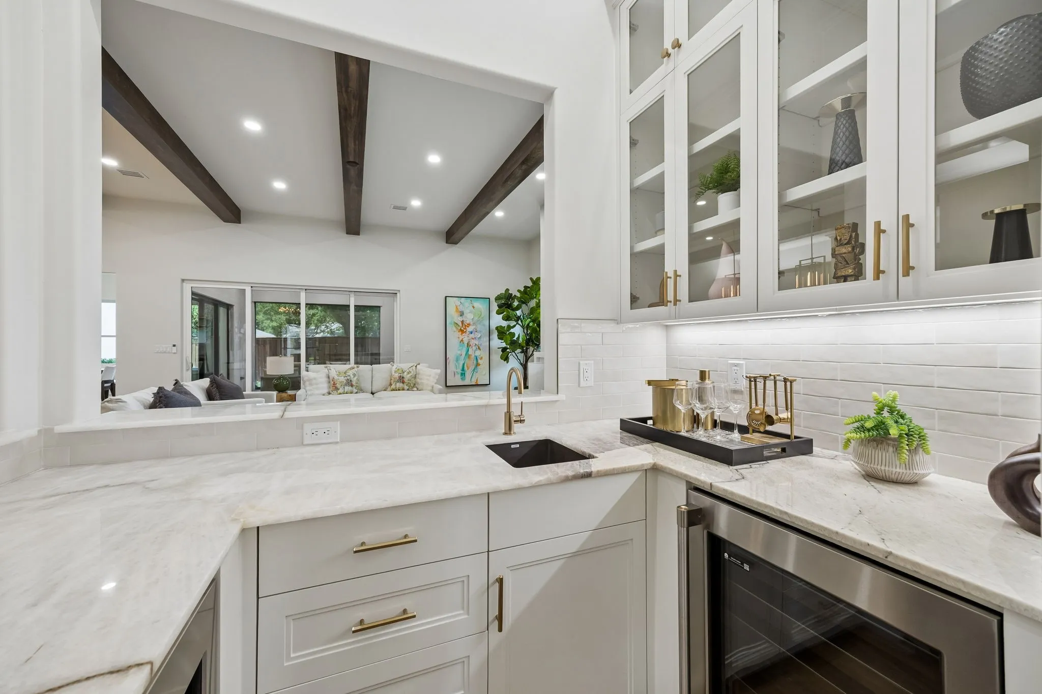 Single Family Residence For Sale in Dallas County , 9939 Ontario Lane, Dallas, Texas 75220, 4 Bedroom, 5 Bathroom, 3 Garage spaces, 5,116 Sqft, built in 2026, mls#21268528, Real Estate Agent in Dallas, Homes For Sale in Dallas county, Homes For Sale in Dallas, Realtor in Dallas Texas, Real Estate Brokerage Independent Realty Texas, Luminita Cordes Realtor