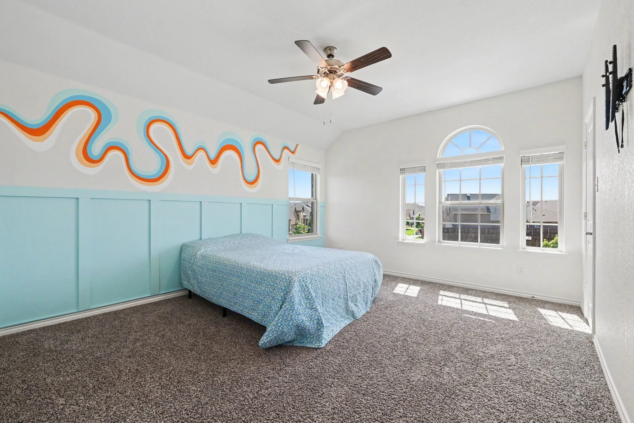 Single Family Residence For Sale in Kaufman County , 3602 Caledonia, Forney, Texas 75126, 4 Bedroom, 3 Bathroom, 2 Garage spaces, 2,989 Sqft, built in 2022, mls#21267127, Real Estate Agent in Forney, Homes For Sale in Kaufman county, Homes For Sale in Forney, Realtor in Forney Texas, Real Estate Brokerage Independent Realty Texas, Luminita Cordes Realtor