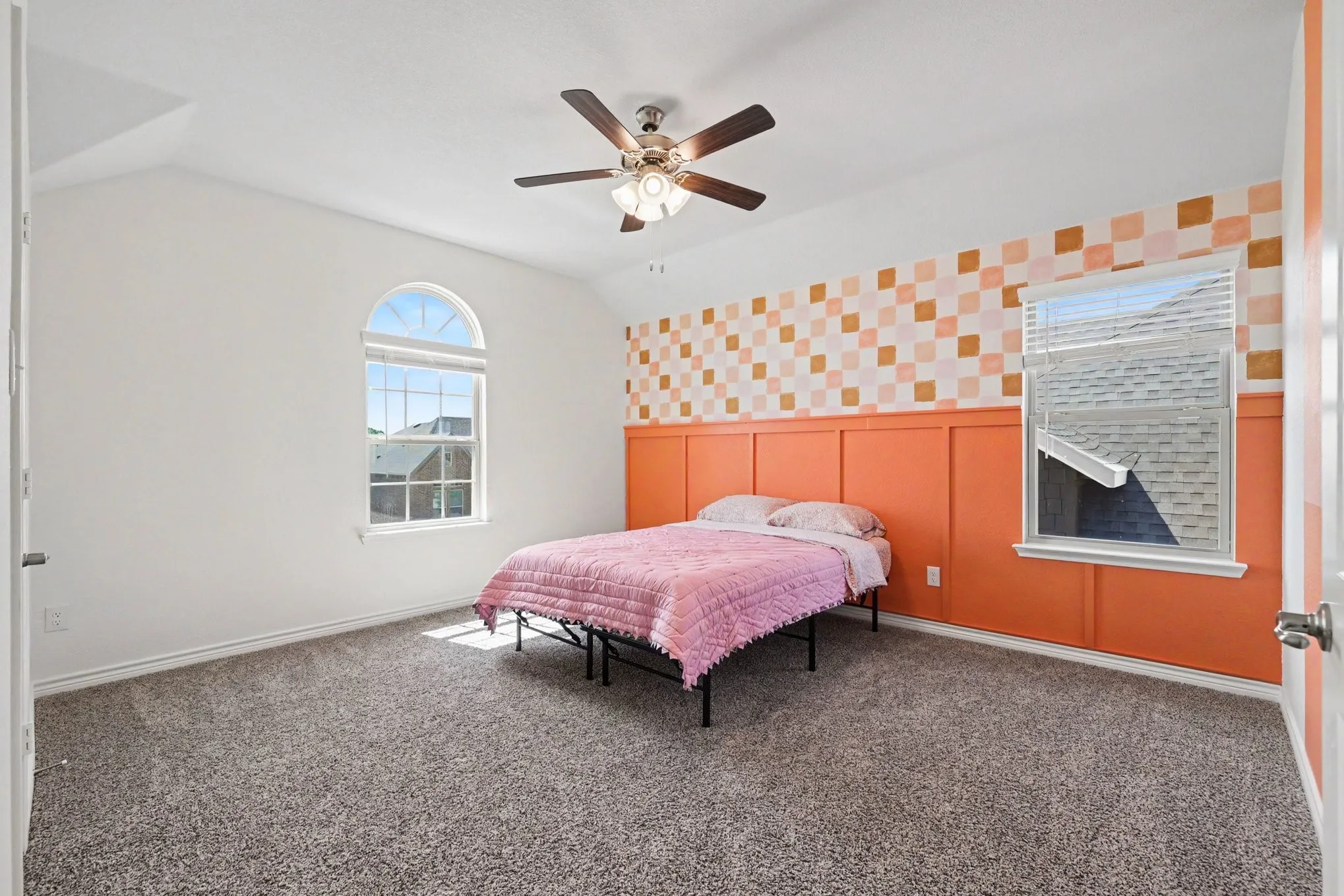 Single Family Residence For Sale in Kaufman County , 3602 Caledonia, Forney, Texas 75126, 4 Bedroom, 3 Bathroom, 2 Garage spaces, 2,989 Sqft, built in 2022, mls#21267127, Real Estate Agent in Forney, Homes For Sale in Kaufman county, Homes For Sale in Forney, Realtor in Forney Texas, Real Estate Brokerage Independent Realty Texas, Luminita Cordes Realtor