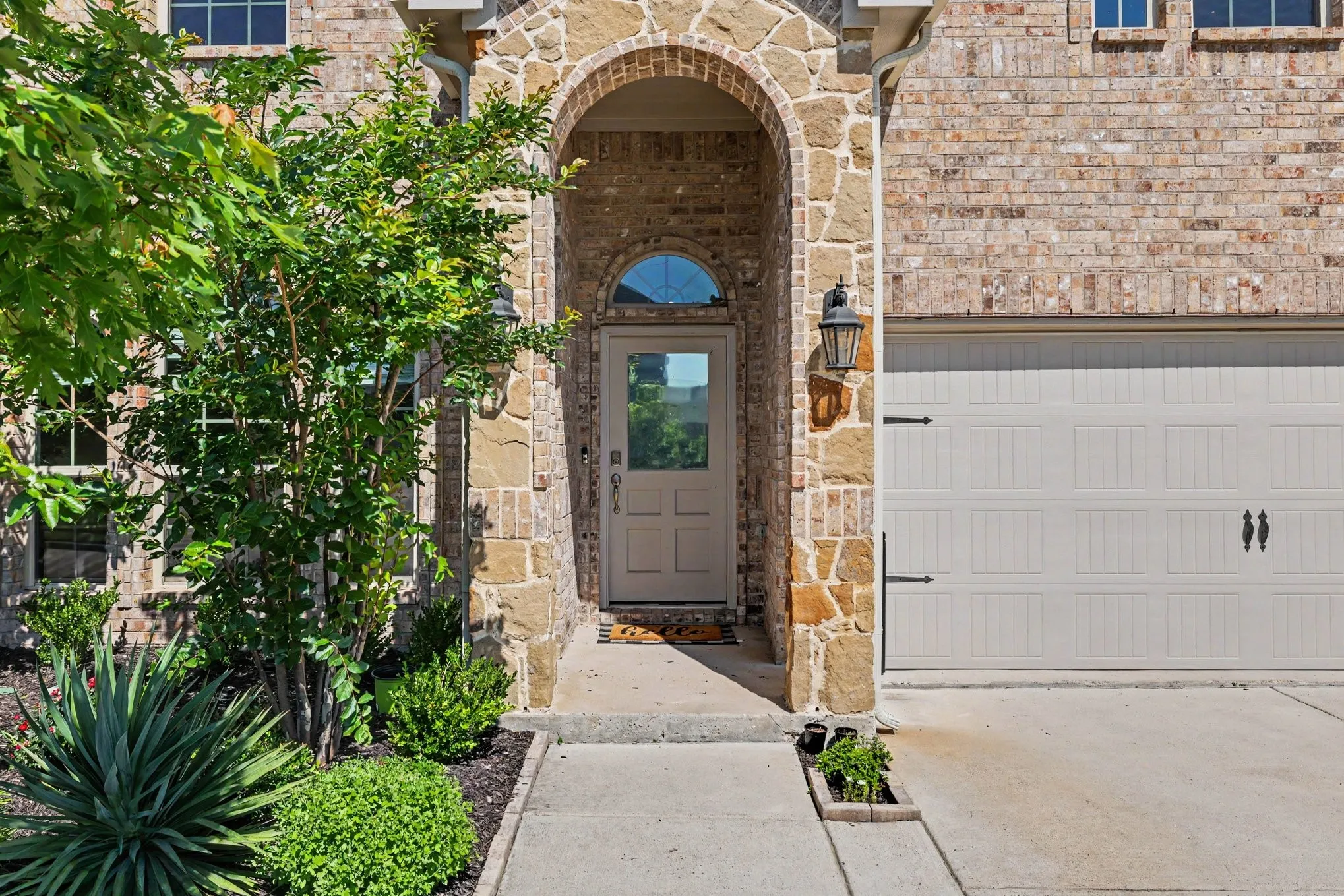 Single Family Residence For Sale in Kaufman County , 3602 Caledonia, Forney, Texas 75126, 4 Bedroom, 3 Bathroom, 2 Garage spaces, 2,989 Sqft, built in 2022, mls#21267127, Real Estate Agent in Forney, Homes For Sale in Kaufman county, Homes For Sale in Forney, Realtor in Forney Texas, Real Estate Brokerage Independent Realty Texas, Luminita Cordes Realtor