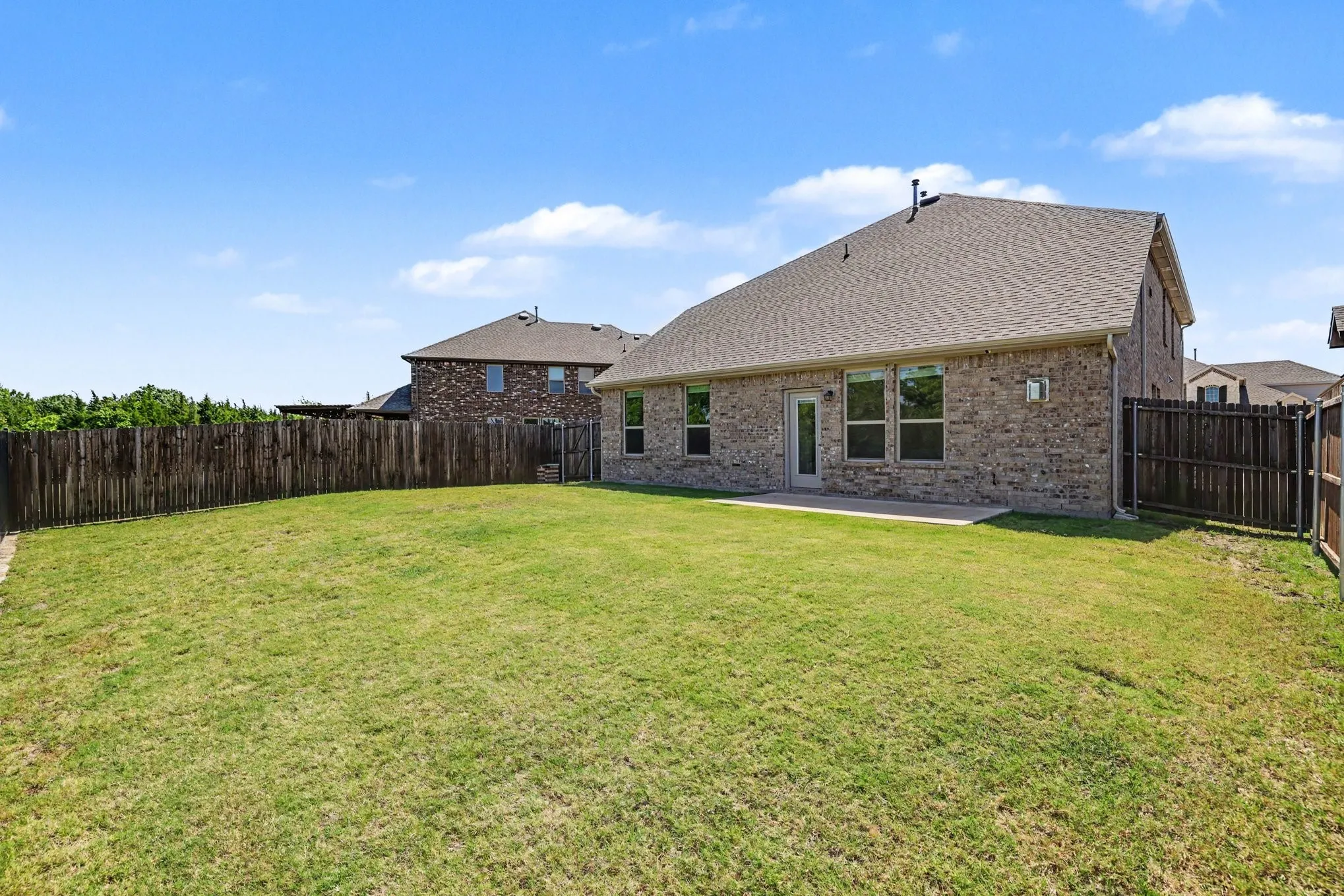 Single Family Residence For Sale in Kaufman County , 3602 Caledonia, Forney, Texas 75126, 4 Bedroom, 3 Bathroom, 2 Garage spaces, 2,989 Sqft, built in 2022, mls#21267127, Real Estate Agent in Forney, Homes For Sale in Kaufman county, Homes For Sale in Forney, Realtor in Forney Texas, Real Estate Brokerage Independent Realty Texas, Luminita Cordes Realtor