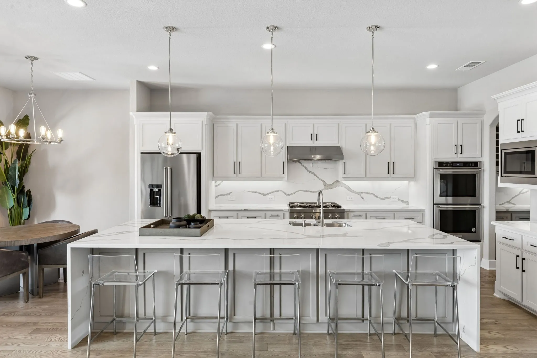 Single Family Residence For Sale in Denton County , 417 Carlsbad Drive, Frisco, Texas 75036, 4 Bedrooms, 5 Bathrooms, 3 Garage spaces, 4,623 Sqft, built in 2021, Price $1,890,000, mls#21269137, Real Estate Agent in Frisco, Homes For Sale in Denton county, Homes For Sale in Frisco, Realtor in Frisco Texas, Real Estate Brokerage Independent Realty Texas, Luminita Cordes Realtor