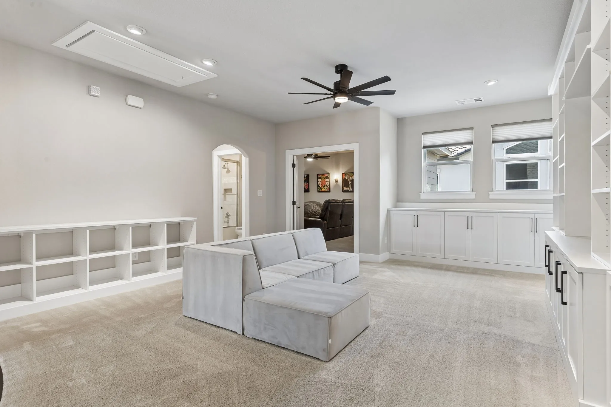 Single Family Residence For Sale in Denton County , 417 Carlsbad Drive, Frisco, Texas 75036, 4 Bedrooms, 5 Bathrooms, 3 Garage spaces, 4,623 Sqft, built in 2021, Price $1,890,000, mls#21269137, Real Estate Agent in Frisco, Homes For Sale in Denton county, Homes For Sale in Frisco, Realtor in Frisco Texas, Real Estate Brokerage Independent Realty Texas, Luminita Cordes Realtor