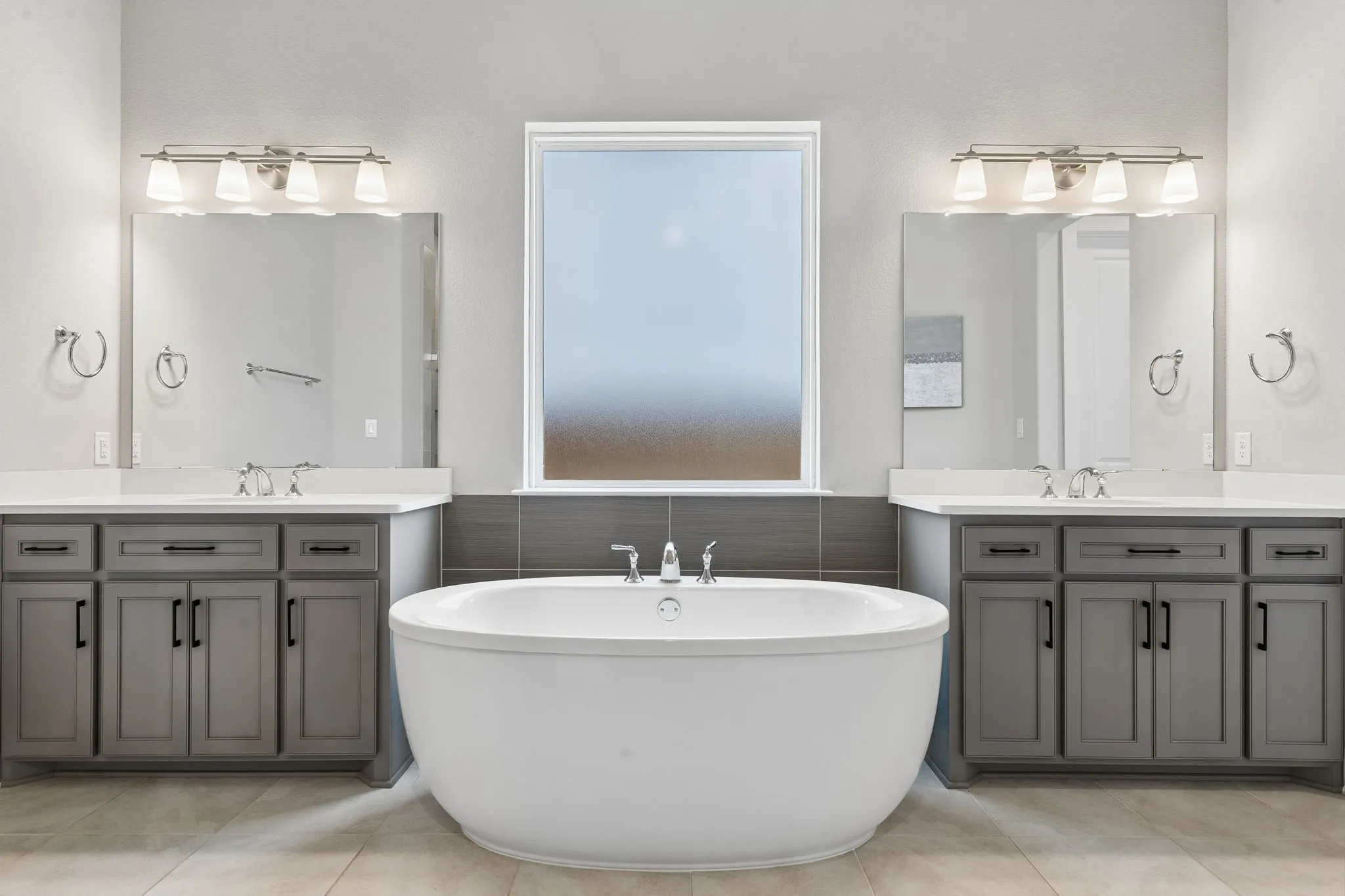 Single Family Residence For Sale in Denton County , 417 Carlsbad Drive, Frisco, Texas 75036, 4 Bedrooms, 5 Bathrooms, 3 Garage spaces, 4,623 Sqft, built in 2021, Price $1,890,000, mls#21269137, Real Estate Agent in Frisco, Homes For Sale in Denton county, Homes For Sale in Frisco, Realtor in Frisco Texas, Real Estate Brokerage Independent Realty Texas, Luminita Cordes Realtor