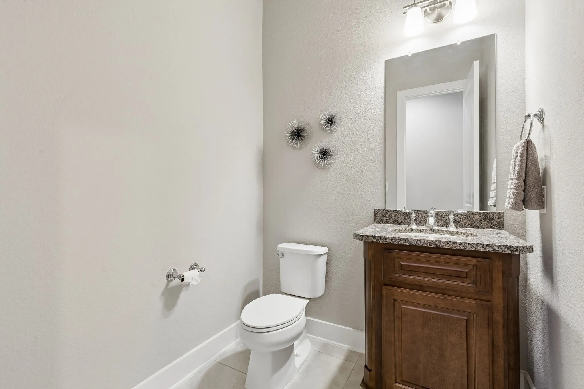 Single Family Residence For Sale in Denton County , 417 Carlsbad Drive, Frisco, Texas 75036, 4 Bedrooms, 5 Bathrooms, 3 Garage spaces, 4,623 Sqft, built in 2021, Price $1,890,000, mls#21269137, Real Estate Agent in Frisco, Homes For Sale in Denton county, Homes For Sale in Frisco, Realtor in Frisco Texas, Real Estate Brokerage Independent Realty Texas, Luminita Cordes Realtor