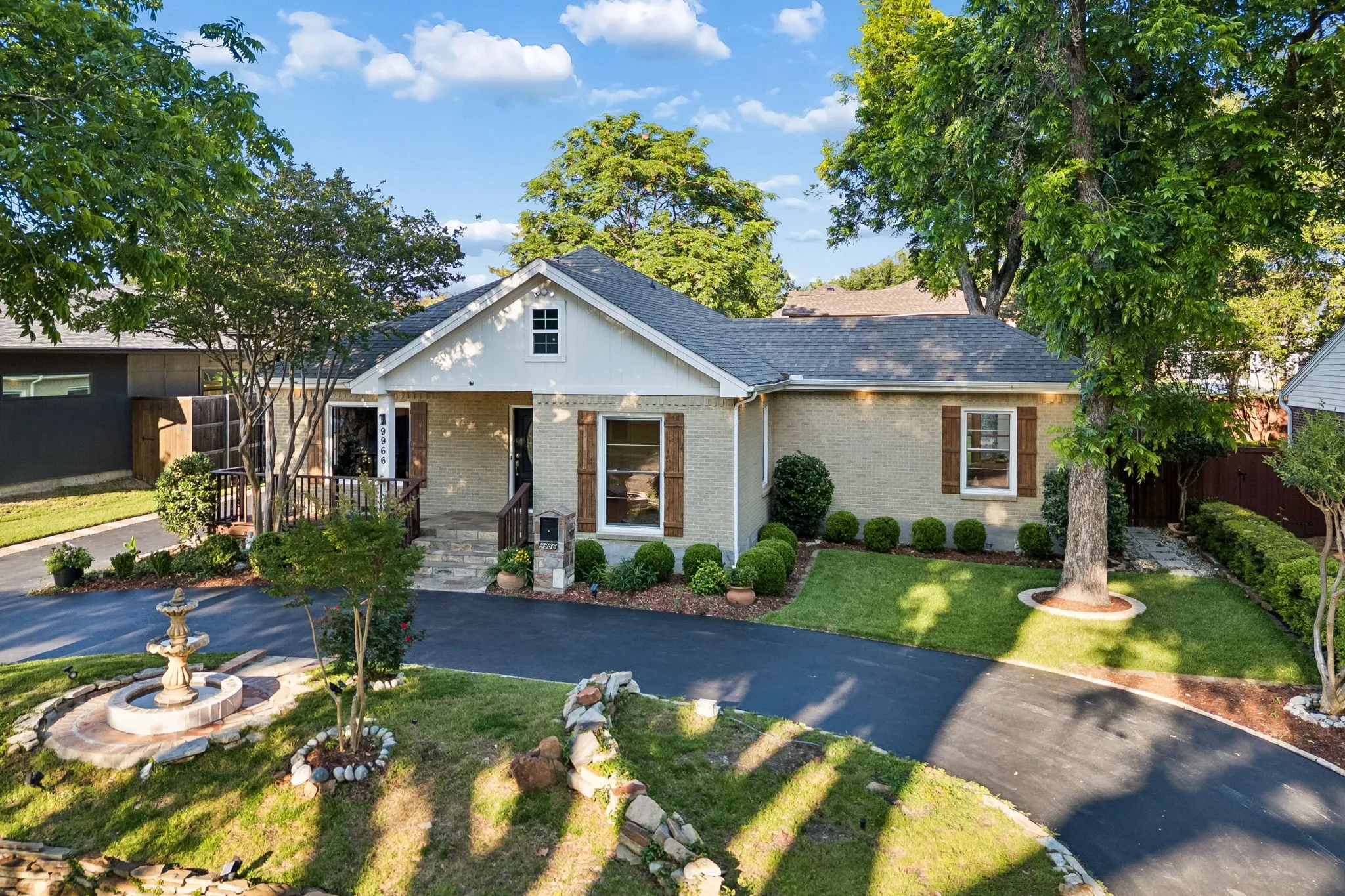 Single Family Residence For Sale in Dallas County , 9966 Coppedge Lane, Dallas, Texas 75220, 3 Bedroom, 2 Bathroom, Garage spaces, 2,122 Sqft, built in 1951, mls#21267942, Real Estate Agent in Dallas, Homes For Sale in Dallas county, Homes For Sale in Dallas, Realtor in Dallas Texas, Real Estate Brokerage Independent Realty Texas, Luminita Cordes Realtor
