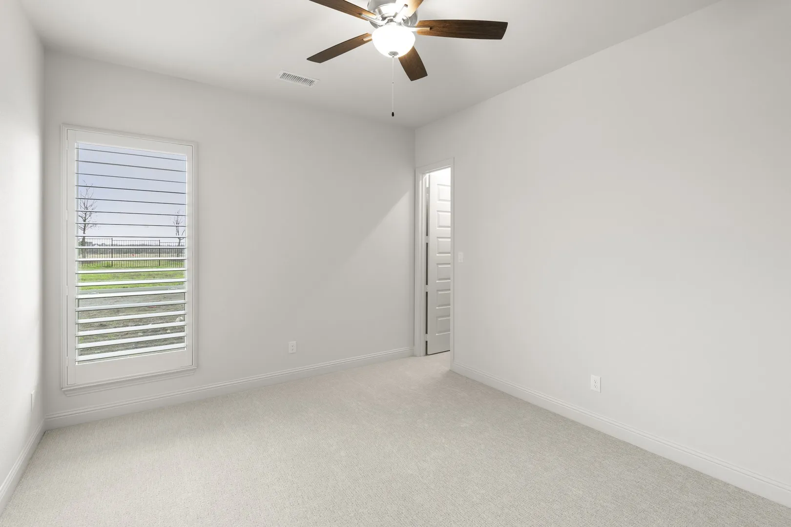 Single Family Residence For Sale in Rockwall County , 3409 Ellerslie Court, Rockwall, Texas 75087, 3 Bedrooms, 4 Bathrooms, 2 Garage spaces, 2,713 Sqft, built in 2026, Price $657,000, mls#21271182, Real Estate Agent in Rockwall, Homes For Sale in Rockwall county, Homes For Sale in Rockwall, Realtor in Rockwall Texas, Real Estate Brokerage Independent Realty Texas, Luminita Cordes Realtor