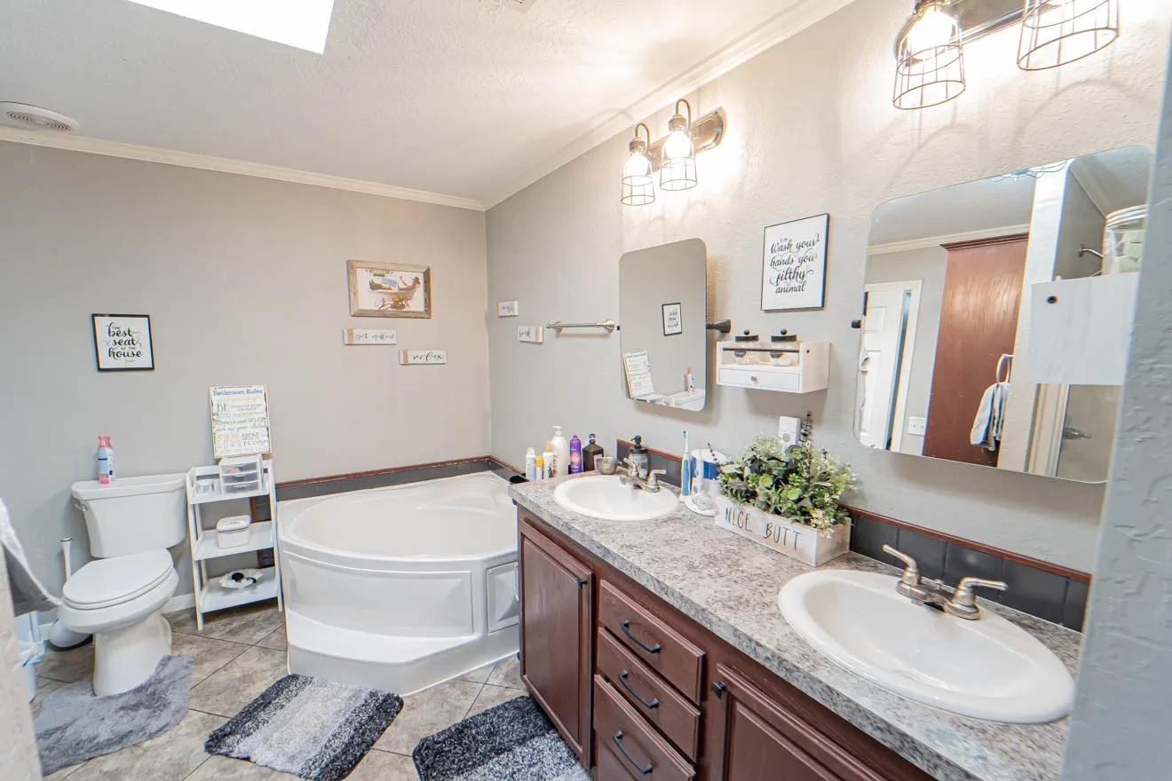 Mobile Home For Sale in Stephens County , 9080 CR 197, Breckenridge, Texas 76424, 3 Bedrooms, 2 Bathrooms, Garage spaces, 1,564 Sqft, built in 2018, Price $395,000, mls#21267404, Real Estate Agent in Breckenridge, Homes For Sale in Stephens county, Homes For Sale in Breckenridge, Realtor in Breckenridge Texas, Real Estate Brokerage Independent Realty Texas, Luminita Cordes Realtor