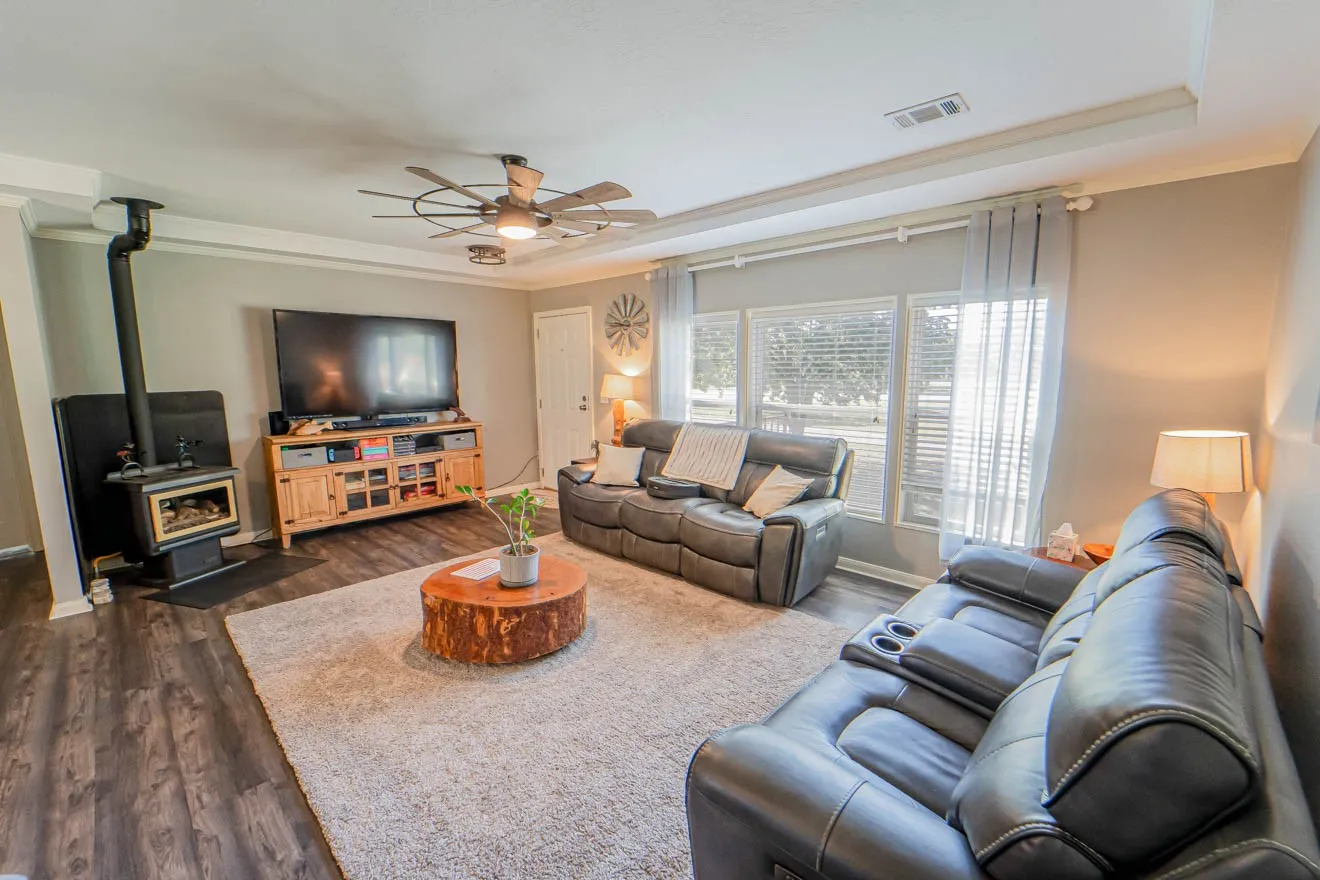 Mobile Home For Sale in Stephens County , 9080 CR 197, Breckenridge, Texas 76424, 3 Bedrooms, 2 Bathrooms, Garage spaces, 1,564 Sqft, built in 2018, Price $395,000, mls#21267404, Real Estate Agent in Breckenridge, Homes For Sale in Stephens county, Homes For Sale in Breckenridge, Realtor in Breckenridge Texas, Real Estate Brokerage Independent Realty Texas, Luminita Cordes Realtor