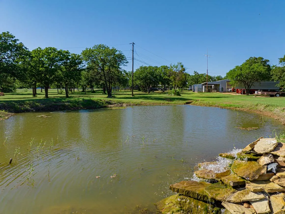 Mobile Home For Sale in Stephens County , 9080 CR 197, Breckenridge, Texas 76424, 3 Bedrooms, 2 Bathrooms, Garage spaces, 1,564 Sqft, built in 2018, Price $395,000, mls#21267404, Real Estate Agent in Breckenridge, Homes For Sale in Stephens county, Homes For Sale in Breckenridge, Realtor in Breckenridge Texas, Real Estate Brokerage Independent Realty Texas, Luminita Cordes Realtor