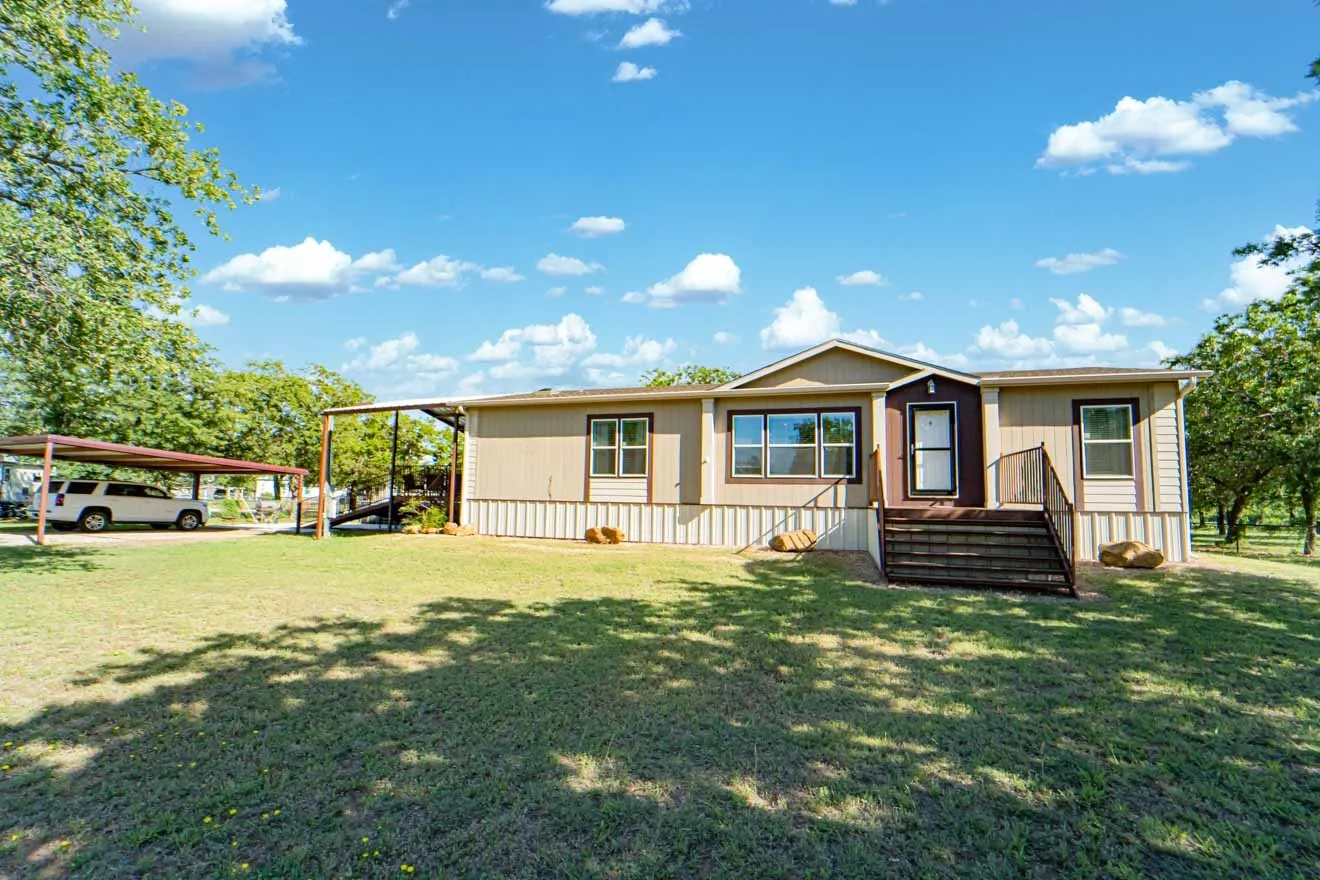 Mobile Home For Sale in Stephens County , 9080 CR 197, Breckenridge, Texas 76424, 3 Bedrooms, 2 Bathrooms, Garage spaces, 1,564 Sqft, built in 2018, Price $395,000, mls#21267404, Real Estate Agent in Breckenridge, Homes For Sale in Stephens county, Homes For Sale in Breckenridge, Realtor in Breckenridge Texas, Real Estate Brokerage Independent Realty Texas, Luminita Cordes Realtor