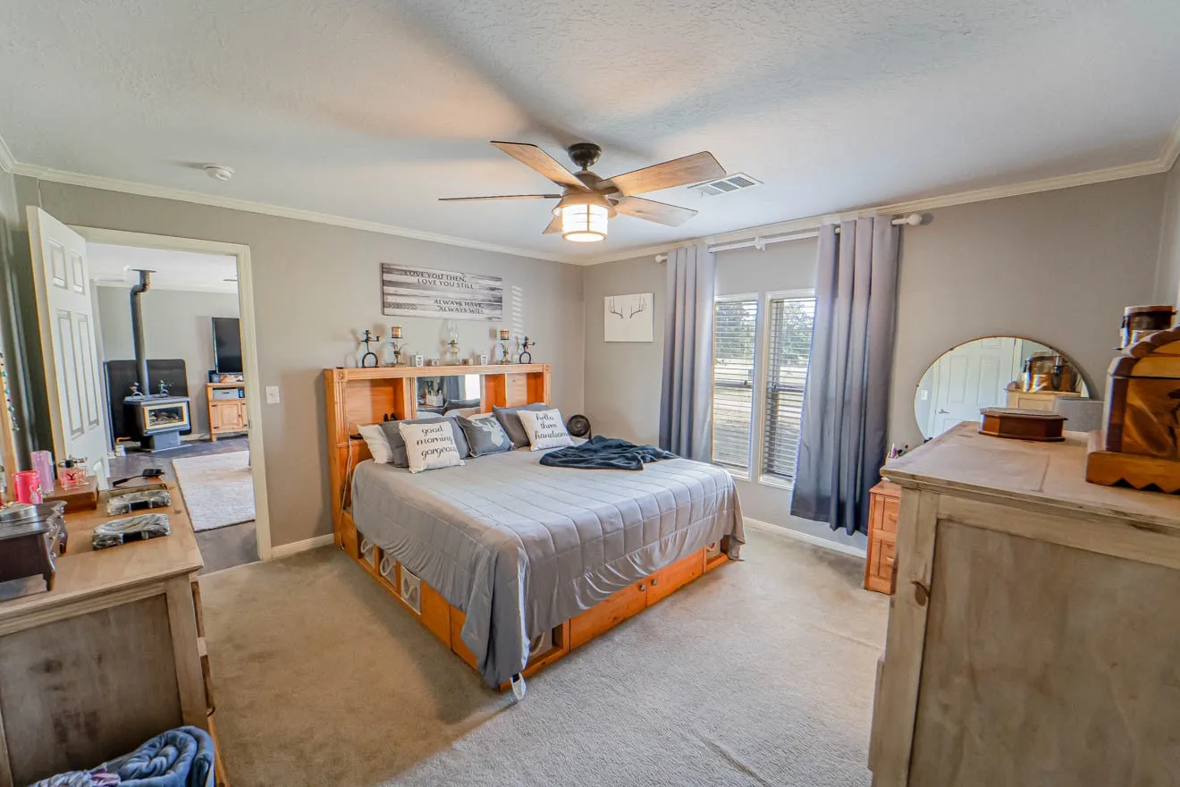 Mobile Home For Sale in Stephens County , 9080 CR 197, Breckenridge, Texas 76424, 3 Bedrooms, 2 Bathrooms, Garage spaces, 1,564 Sqft, built in 2018, Price $395,000, mls#21267404, Real Estate Agent in Breckenridge, Homes For Sale in Stephens county, Homes For Sale in Breckenridge, Realtor in Breckenridge Texas, Real Estate Brokerage Independent Realty Texas, Luminita Cordes Realtor