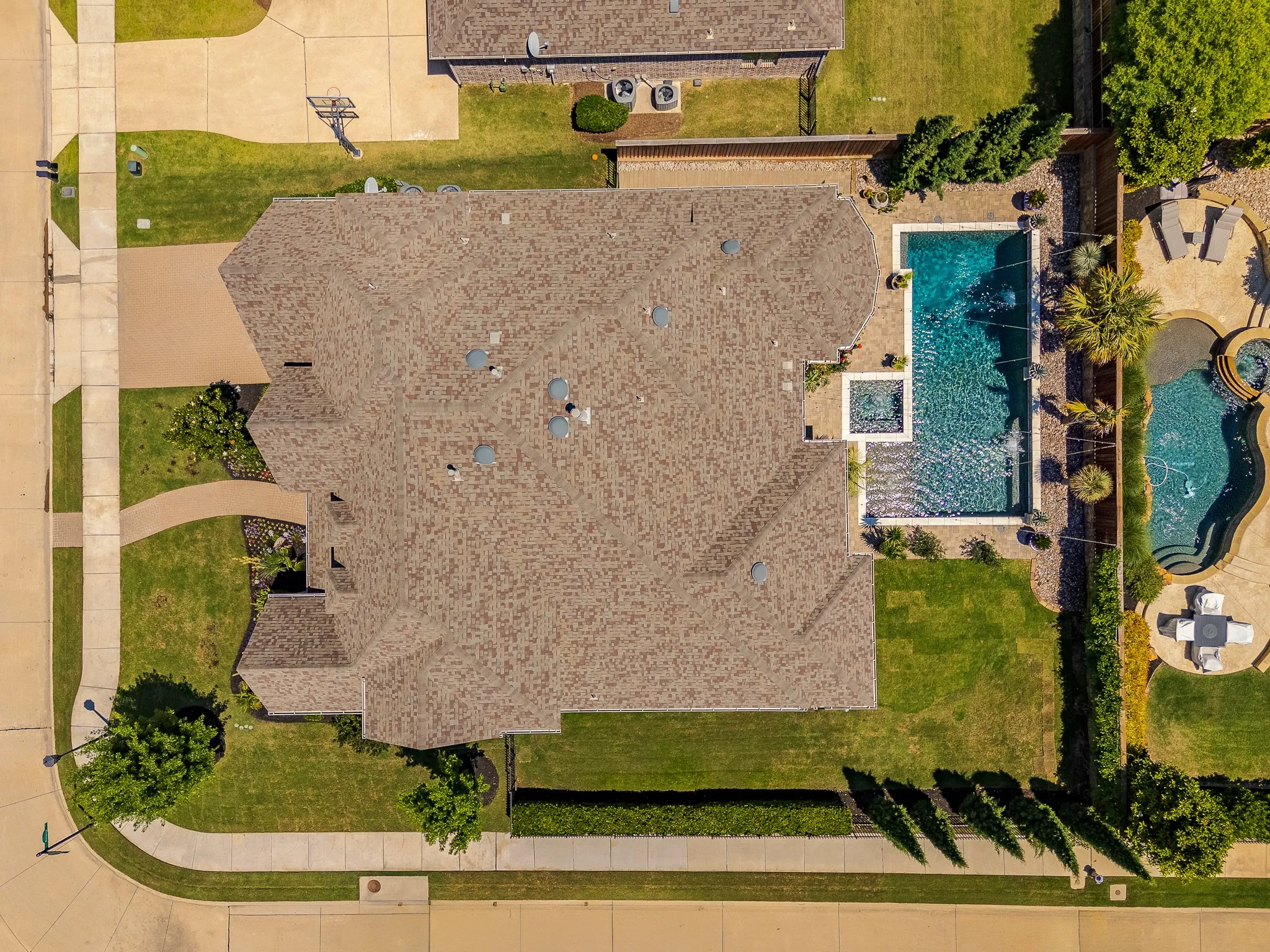 Single Family Residence For Sale in Collin County , 3420 Redpine Drive, Prosper, Texas 75078, 5 Bedroom, 5 Bathroom, 3 Garage spaces, 4,352 Sqft, built in 2016, mls#21270544, Real Estate Agent in Prosper, Homes For Sale in Collin county, Homes For Sale in Prosper, Realtor in Prosper Texas, Real Estate Brokerage Independent Realty Texas, Luminita Cordes Realtor