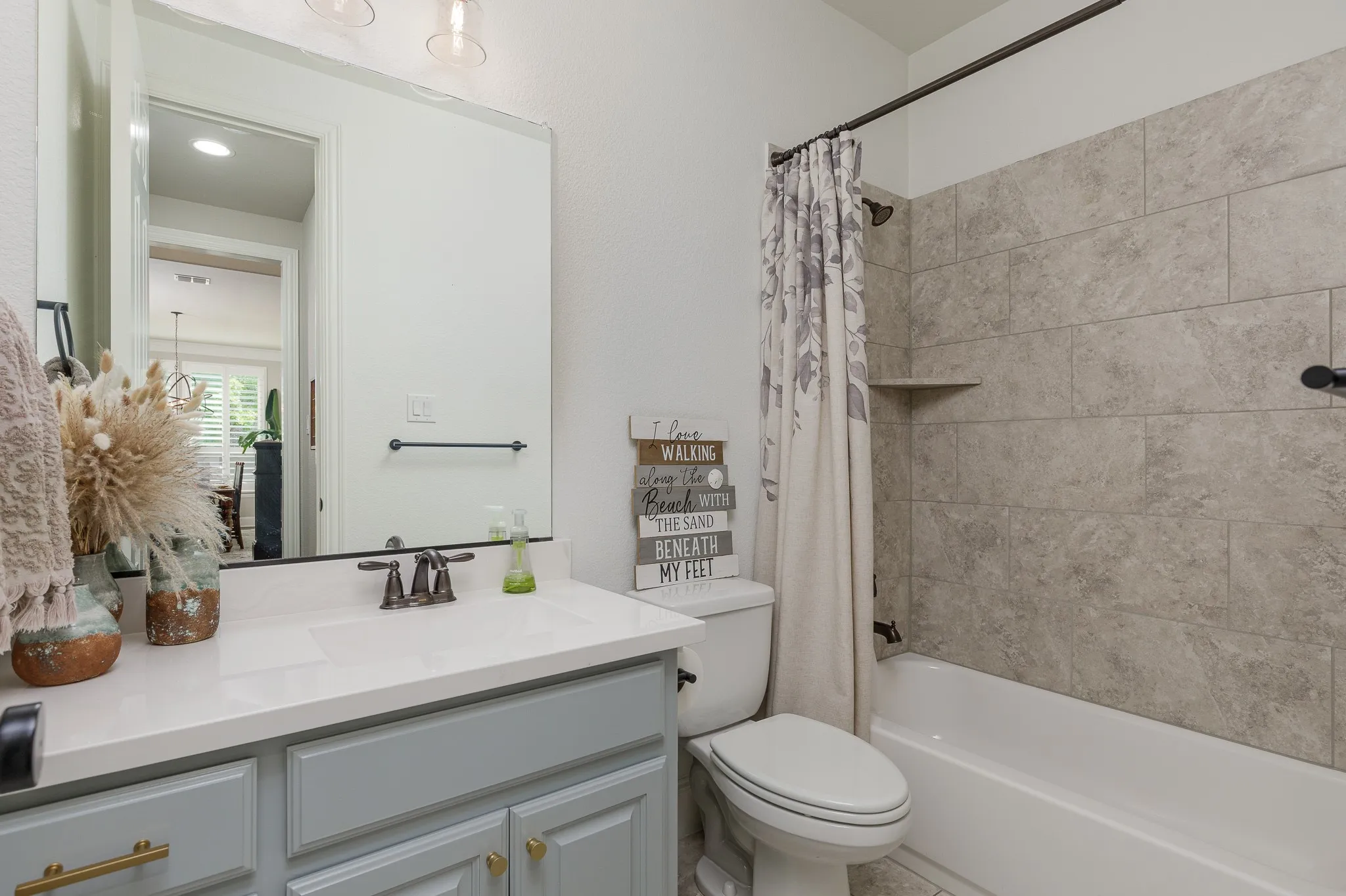 Single Family Residence For Sale in Collin County , 3420 Redpine Drive, Prosper, Texas 75078, 5 Bedroom, 5 Bathroom, 3 Garage spaces, 4,352 Sqft, built in 2016, mls#21270544, Real Estate Agent in Prosper, Homes For Sale in Collin county, Homes For Sale in Prosper, Realtor in Prosper Texas, Real Estate Brokerage Independent Realty Texas, Luminita Cordes Realtor