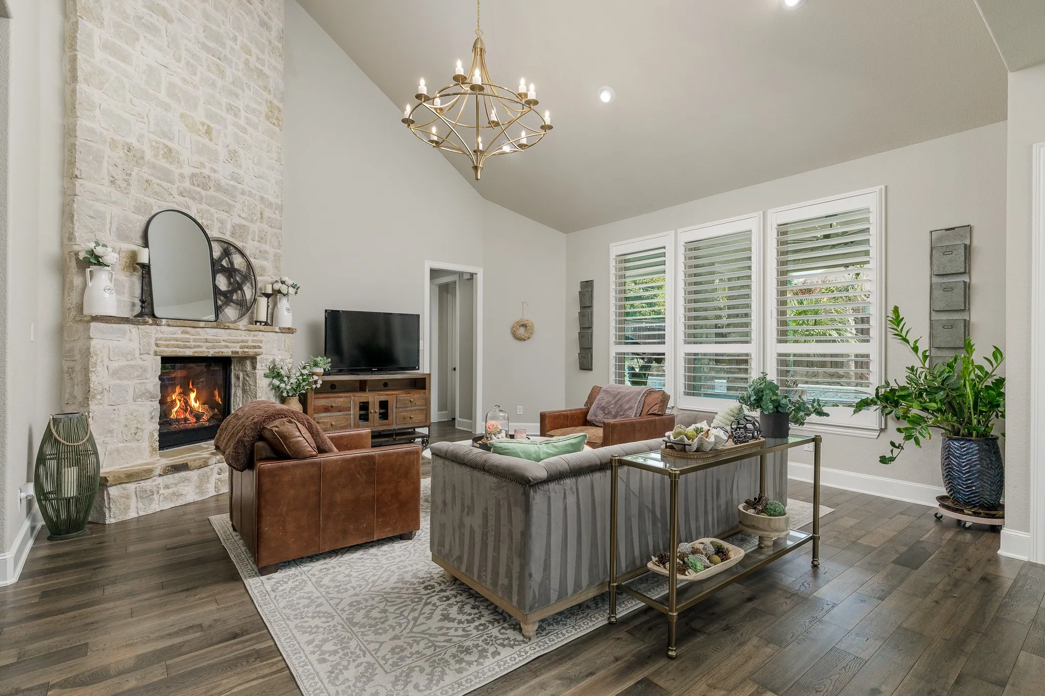 Single Family Residence For Sale in Collin County , 3420 Redpine Drive, Prosper, Texas 75078, 5 Bedroom, 5 Bathroom, 3 Garage spaces, 4,352 Sqft, built in 2016, mls#21270544, Real Estate Agent in Prosper, Homes For Sale in Collin county, Homes For Sale in Prosper, Realtor in Prosper Texas, Real Estate Brokerage Independent Realty Texas, Luminita Cordes Realtor