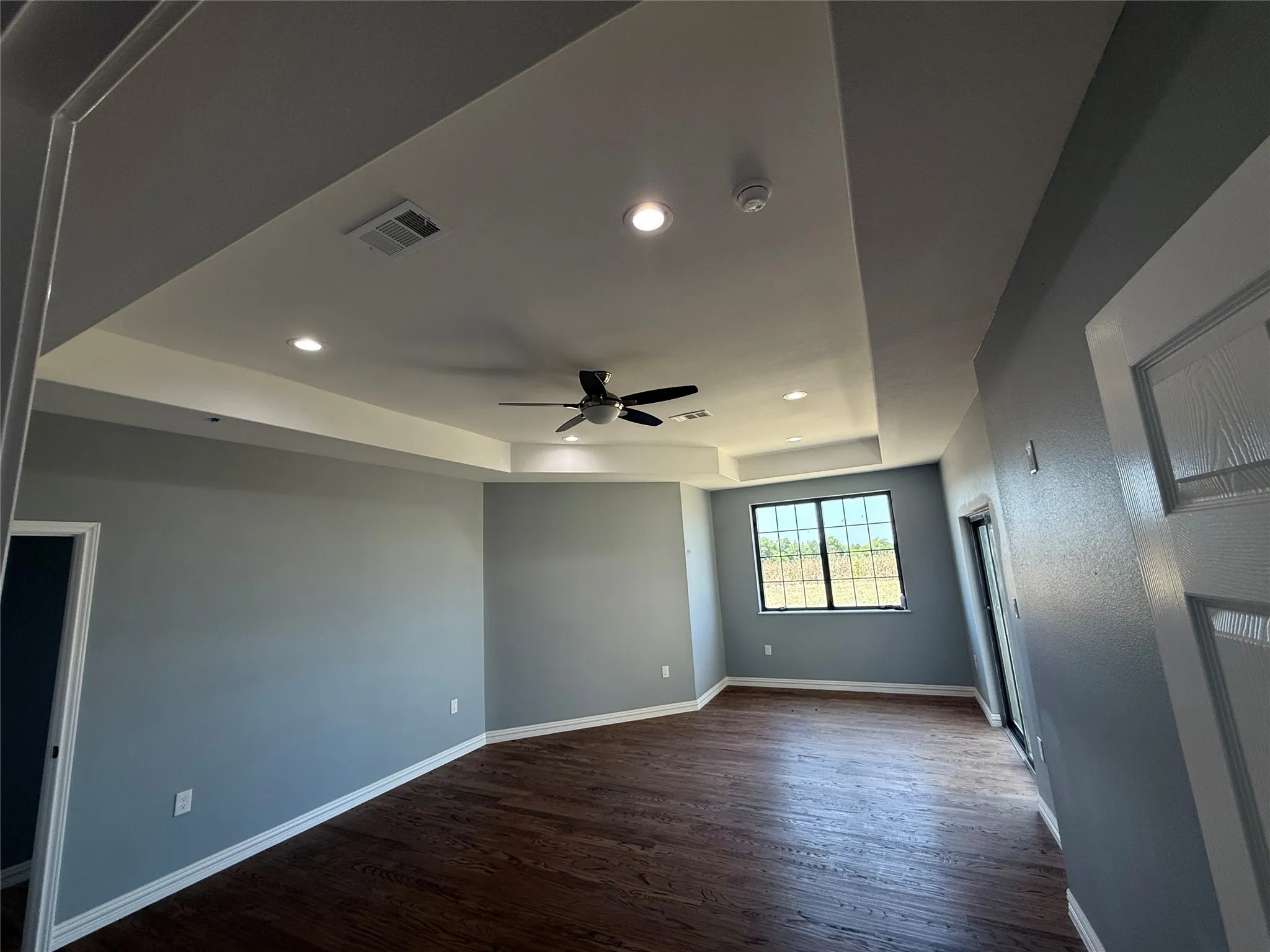 Farm For Sale in Cooke County , 1405 County Road 247, Valley View, Texas 76272, 4 Bedroom, 4 Bathroom, 2 Garage spaces, 3,562 Sqft, built in 2019, mls#21247872, Real Estate Agent in Valley View, Homes For Sale in Cooke county, Homes For Sale in Valley View, Realtor in Valley View Texas, Real Estate Brokerage Independent Realty Texas, Luminita Cordes Realtor
