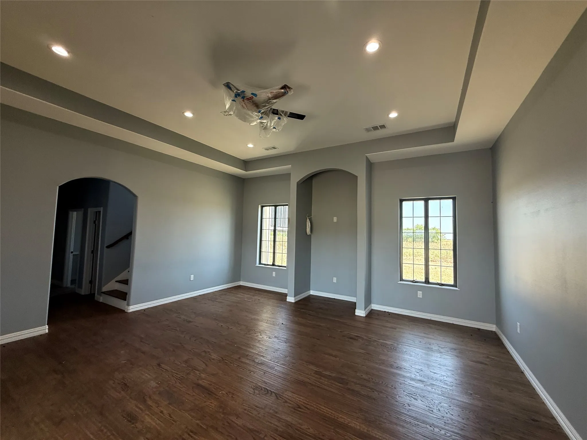 Farm For Sale in Cooke County , 1405 County Road 247, Valley View, Texas 76272, 4 Bedroom, 4 Bathroom, 2 Garage spaces, 3,562 Sqft, built in 2019, mls#21247872, Real Estate Agent in Valley View, Homes For Sale in Cooke county, Homes For Sale in Valley View, Realtor in Valley View Texas, Real Estate Brokerage Independent Realty Texas, Luminita Cordes Realtor
