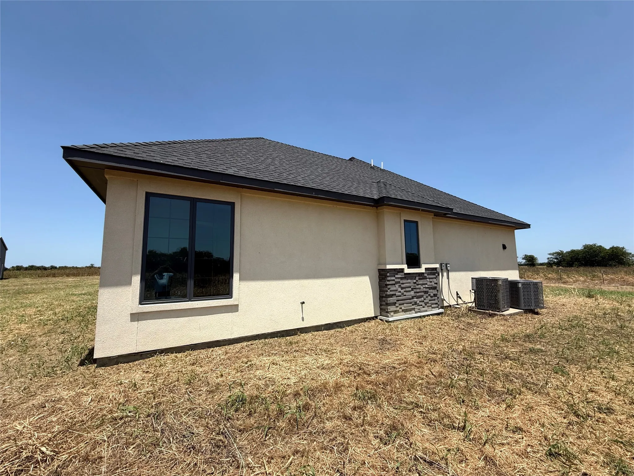 Farm For Sale in Cooke County , 1405 County Road 247, Valley View, Texas 76272, 4 Bedroom, 4 Bathroom, 2 Garage spaces, 3,562 Sqft, built in 2019, mls#21247872, Real Estate Agent in Valley View, Homes For Sale in Cooke county, Homes For Sale in Valley View, Realtor in Valley View Texas, Real Estate Brokerage Independent Realty Texas, Luminita Cordes Realtor