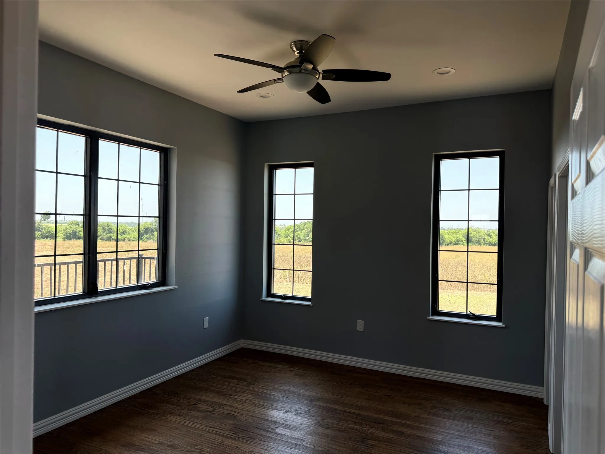 Farm For Sale in Cooke County , 1405 County Road 247, Valley View, Texas 76272, 4 Bedroom, 4 Bathroom, 2 Garage spaces, 3,562 Sqft, built in 2019, mls#21247872, Real Estate Agent in Valley View, Homes For Sale in Cooke county, Homes For Sale in Valley View, Realtor in Valley View Texas, Real Estate Brokerage Independent Realty Texas, Luminita Cordes Realtor