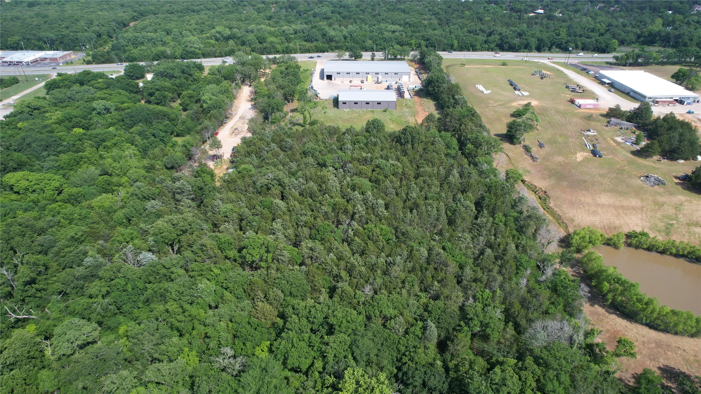 Unimproved Land For Sale in Grayson County , TBD Texoma Parkway, Denison, Texas 75020, 0, 0, Garage spaces, 0 Sqft, built in 0, Price $300,000, mls#21270607, Real Estate Agent in Denison, Homes For Sale in Grayson county, Homes For Sale in Denison, Realtor in Denison Texas, Real Estate Brokerage Independent Realty Texas, Luminita Cordes Realtor